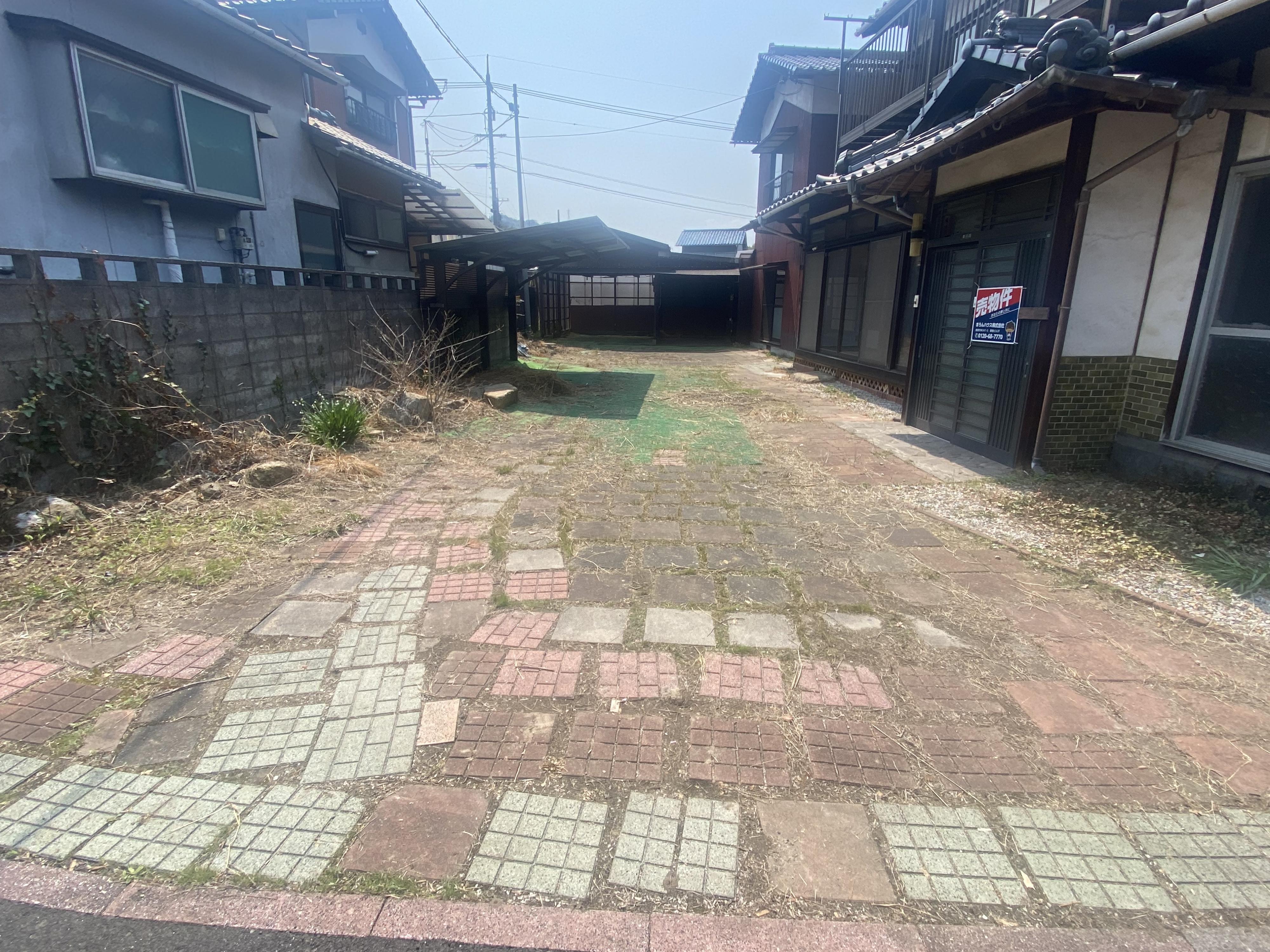 現地（外観）