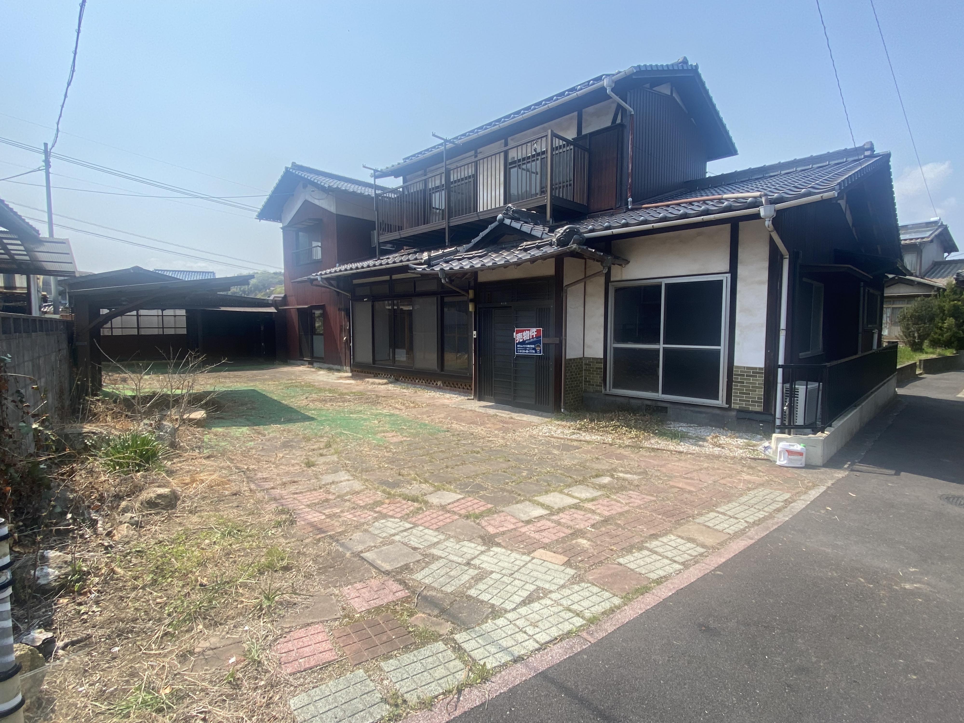 現地（外観）