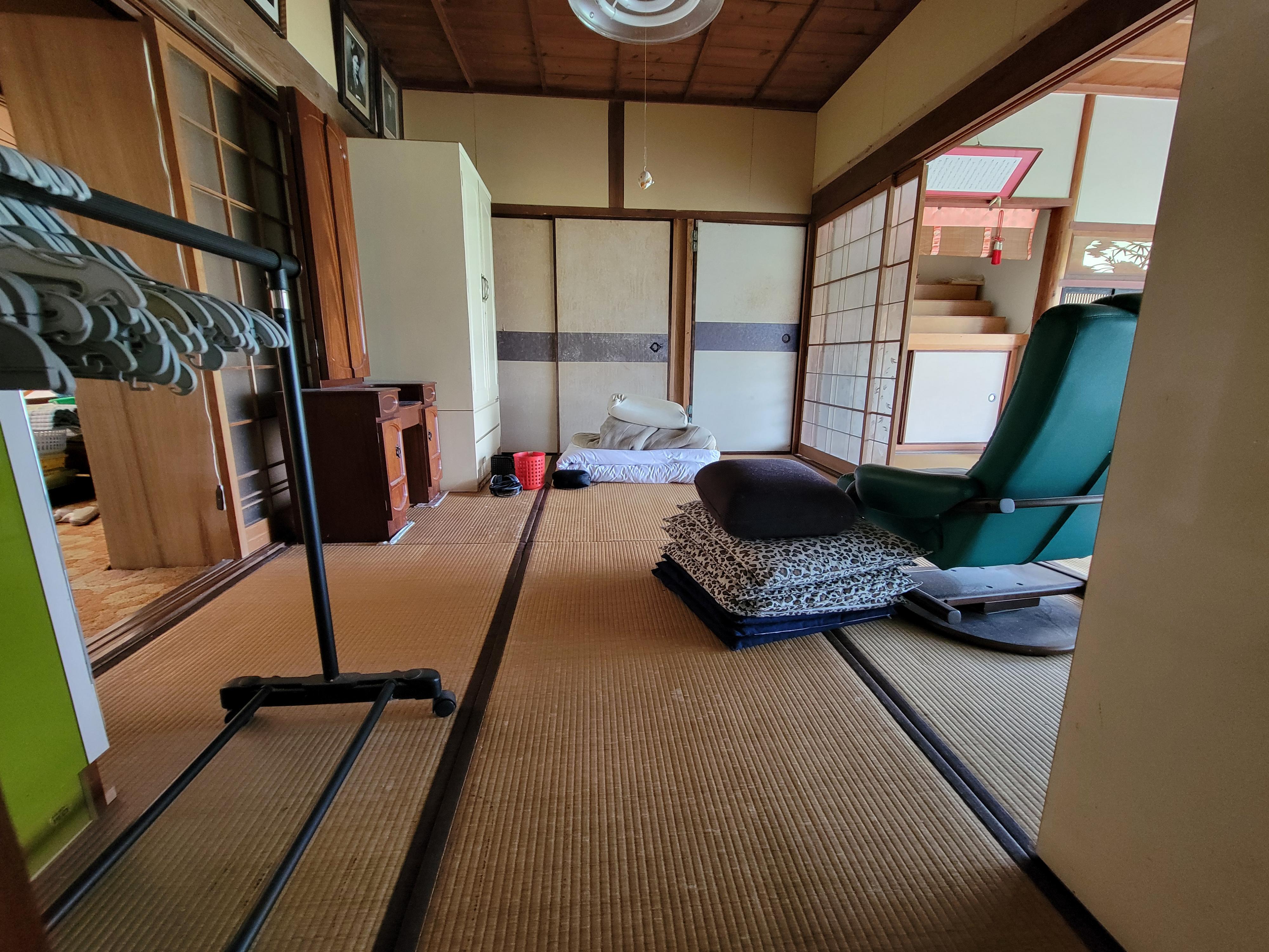 detached 岡山県勝田郡奈義町西原 地図を見る