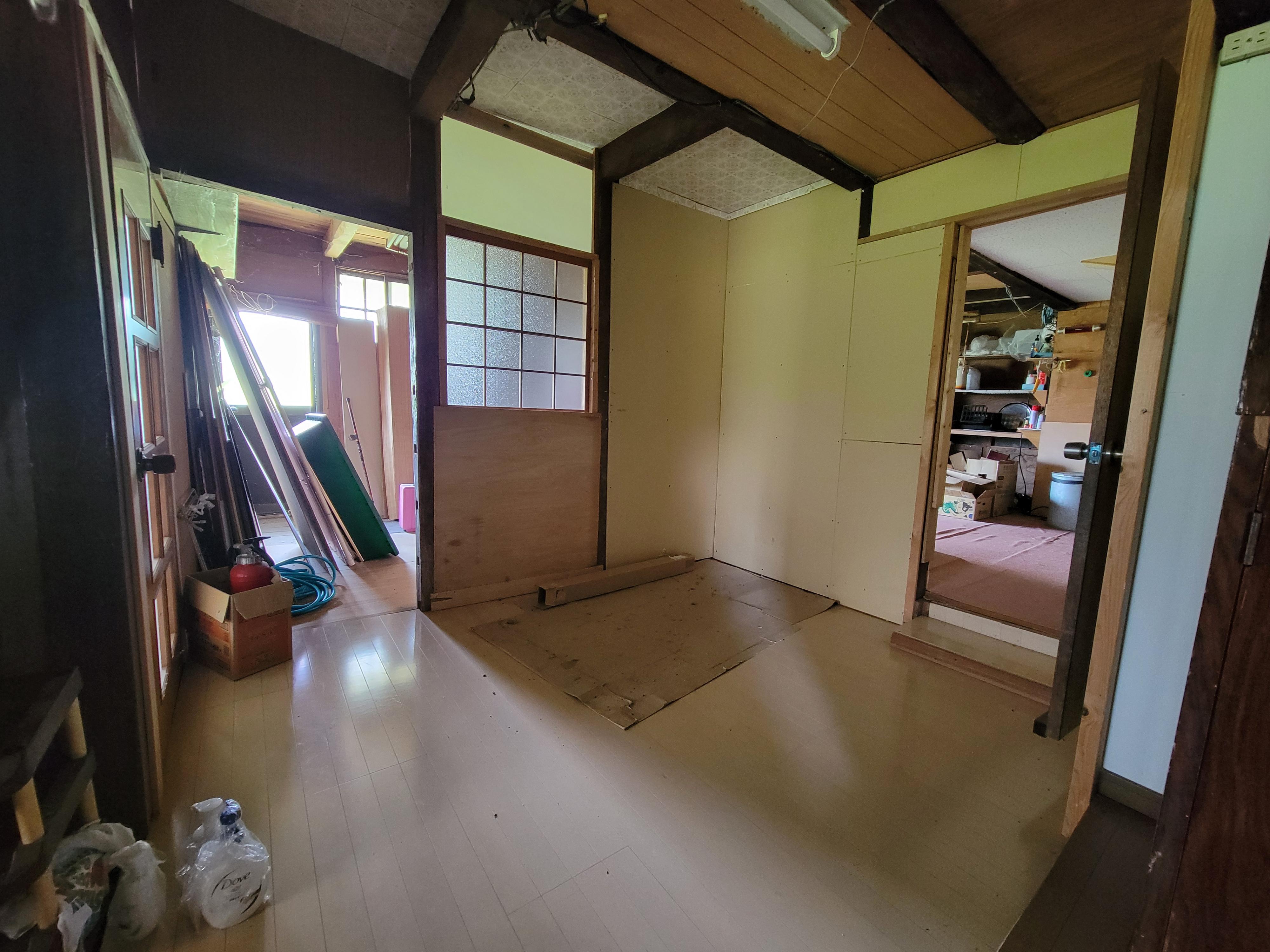 detached 岡山県勝田郡奈義町西原 地図を見る