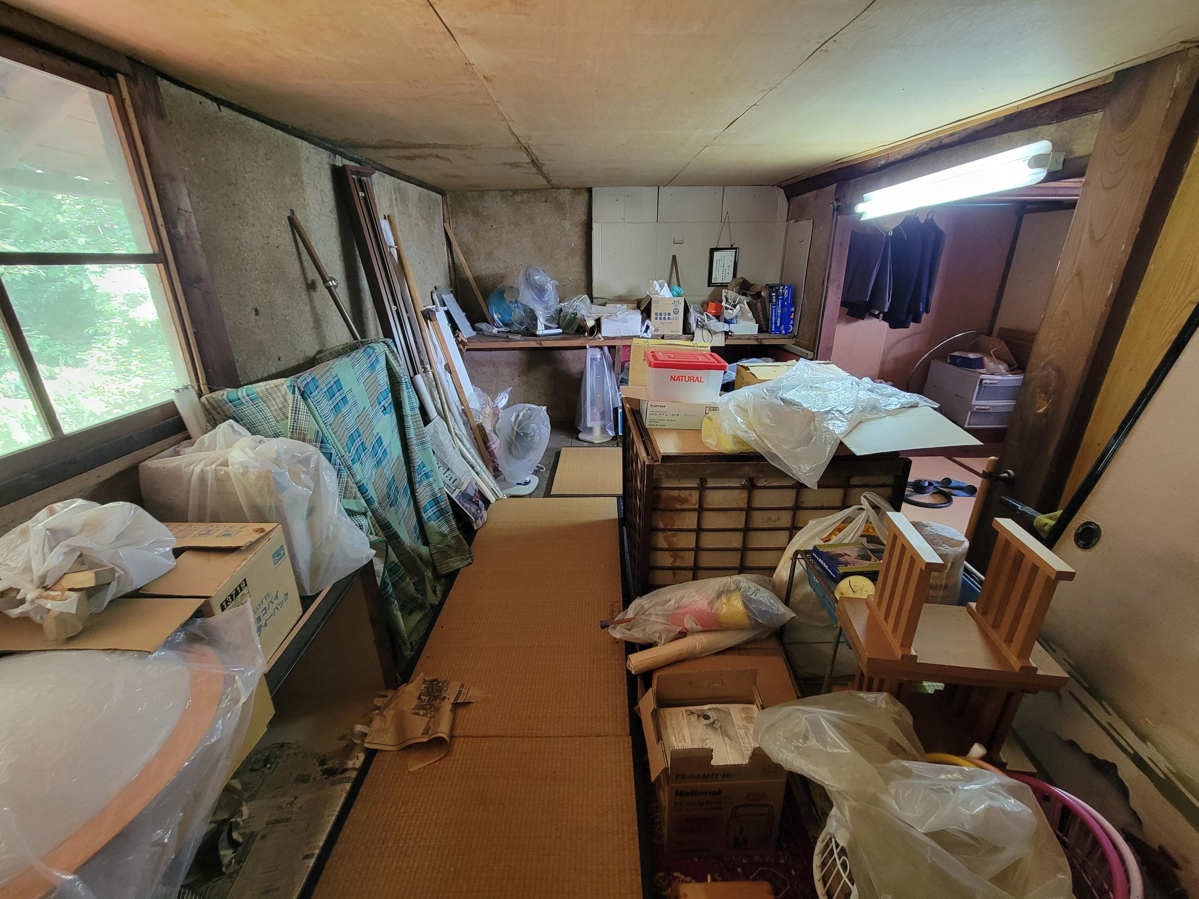 detached 岡山県勝田郡奈義町西原 地図を見る