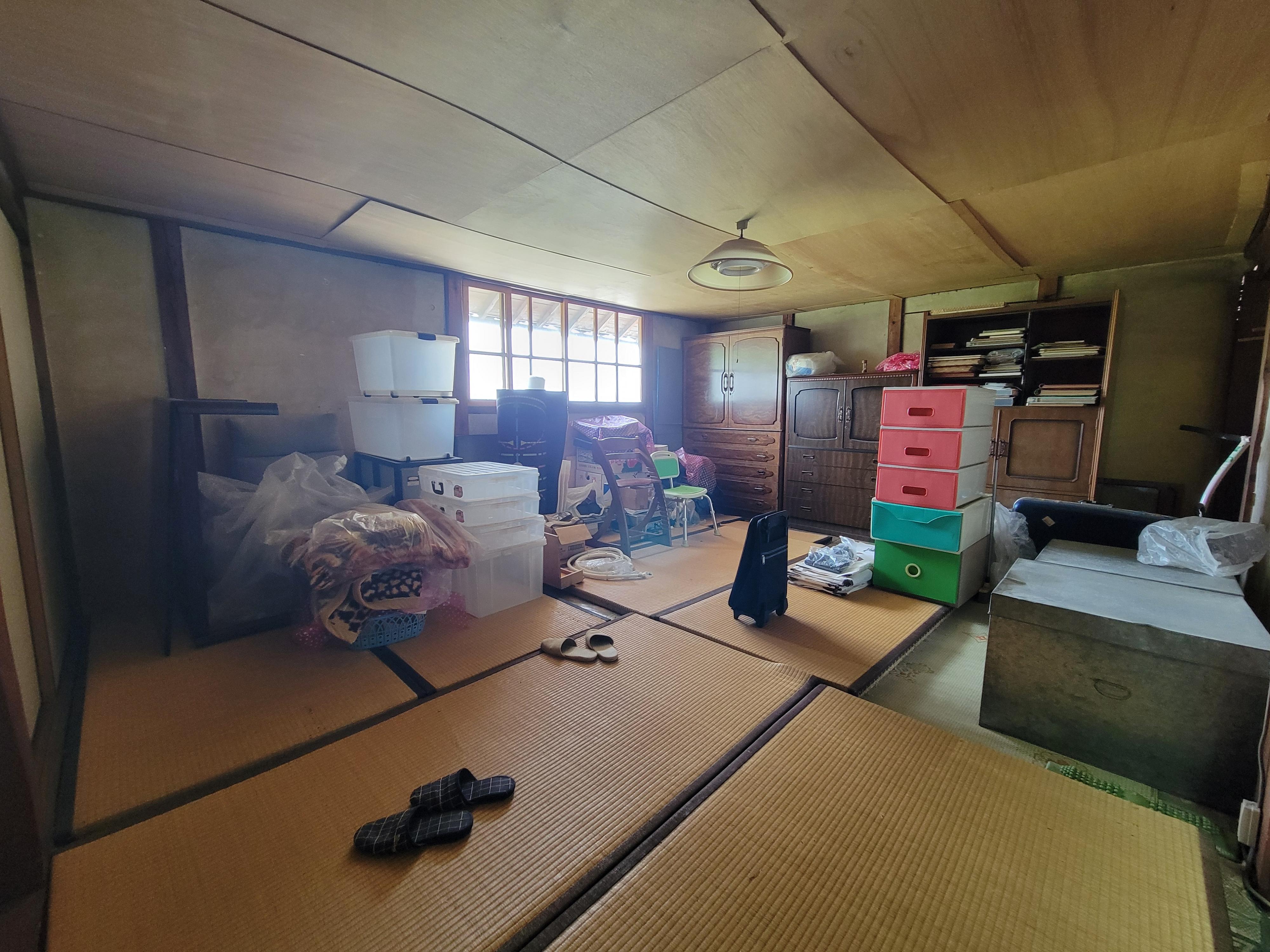 detached 岡山県勝田郡奈義町西原 地図を見る