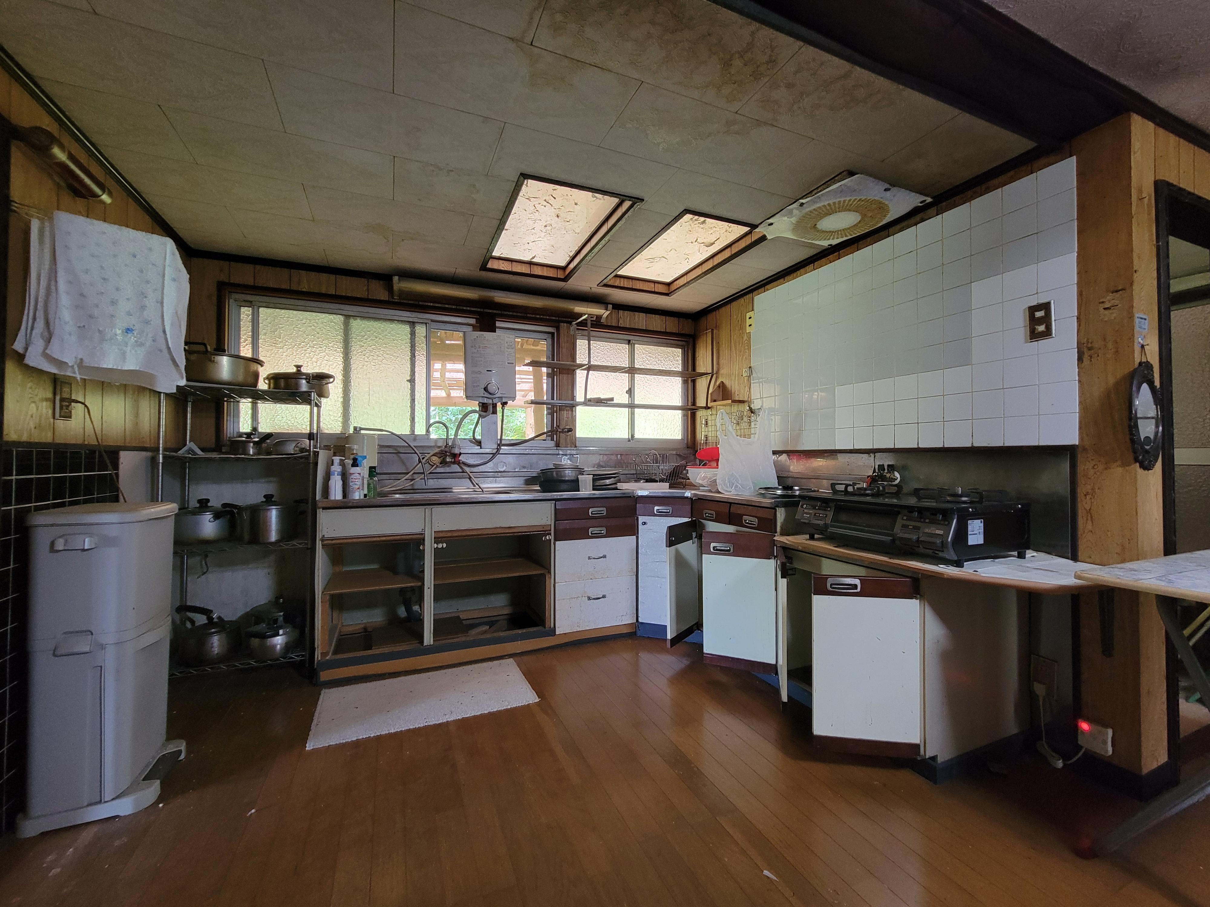 detached 岡山県勝田郡奈義町西原 地図を見る