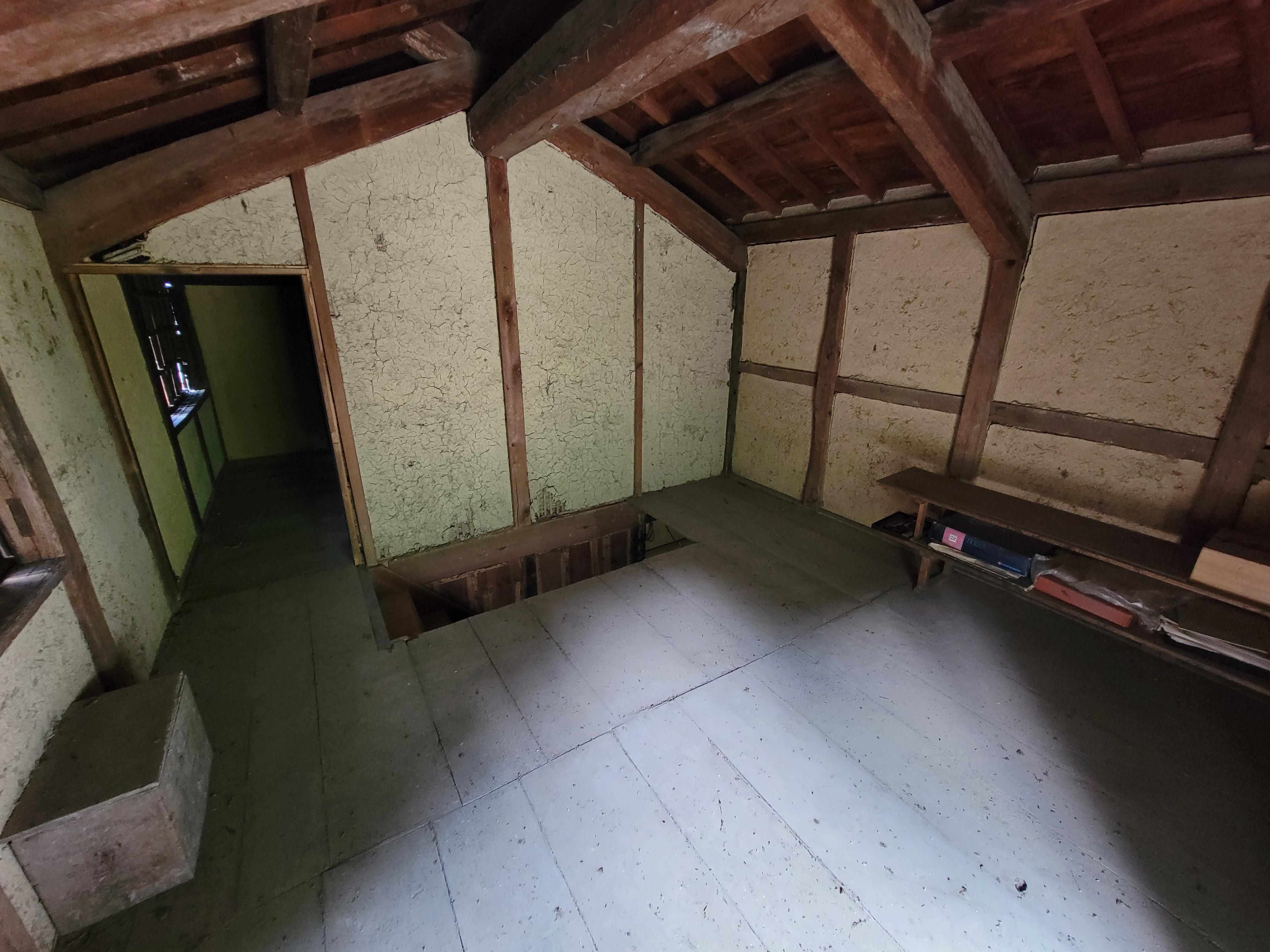 detached 岡山県新見市哲多町本郷 地図を見る