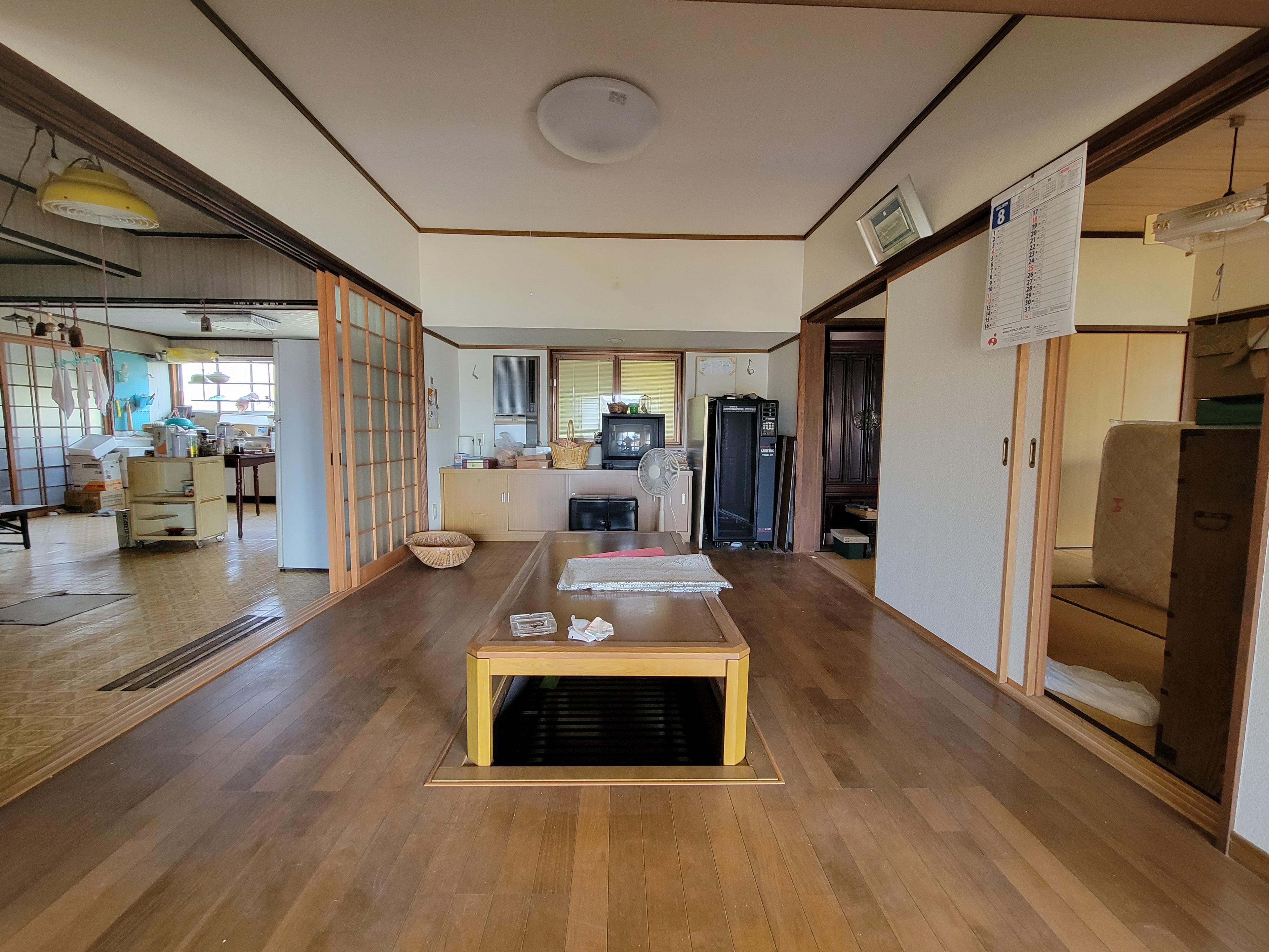 detached 岡山県津山市日上 地図を見る