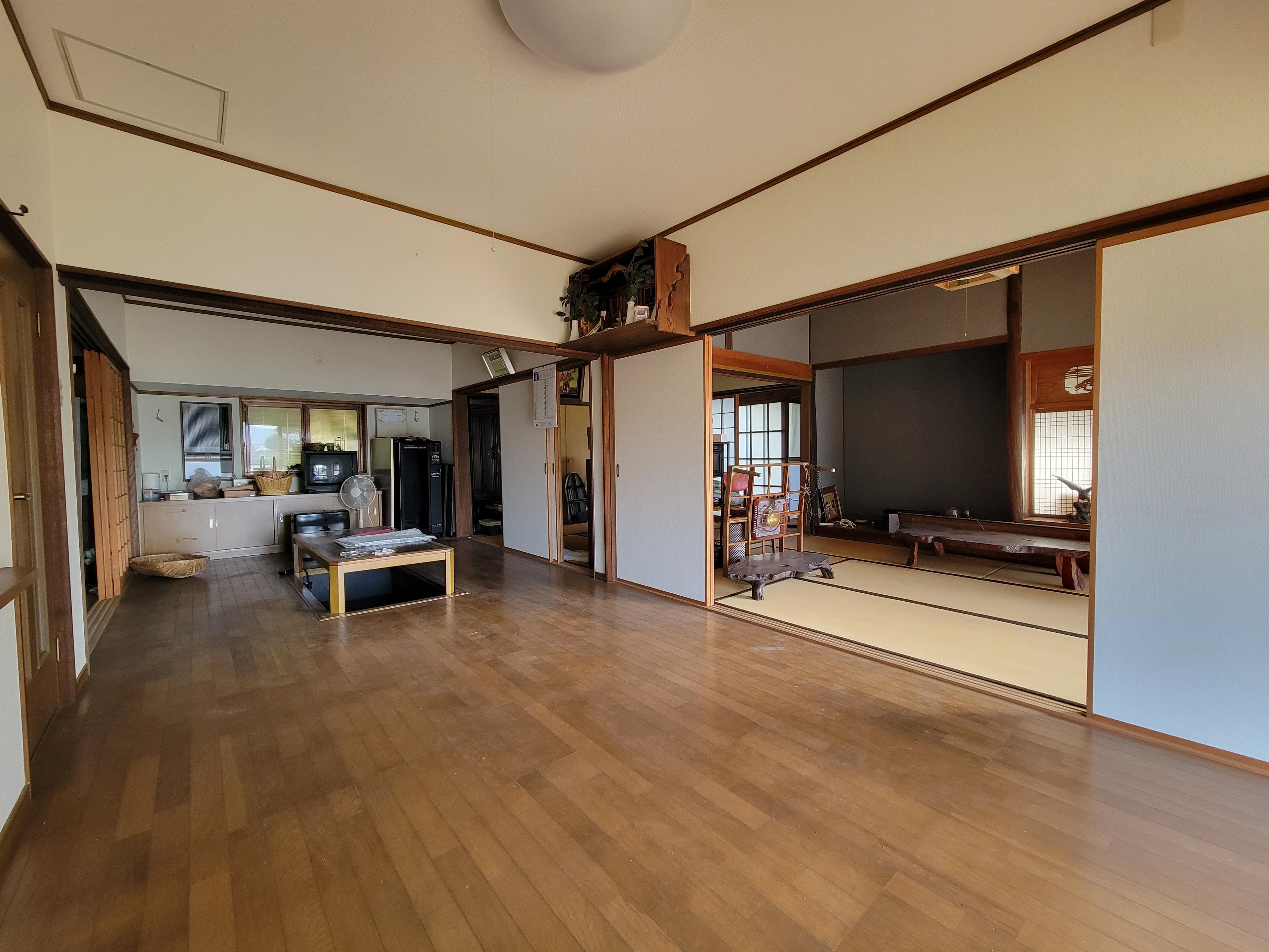 detached 岡山県津山市日上 地図を見る