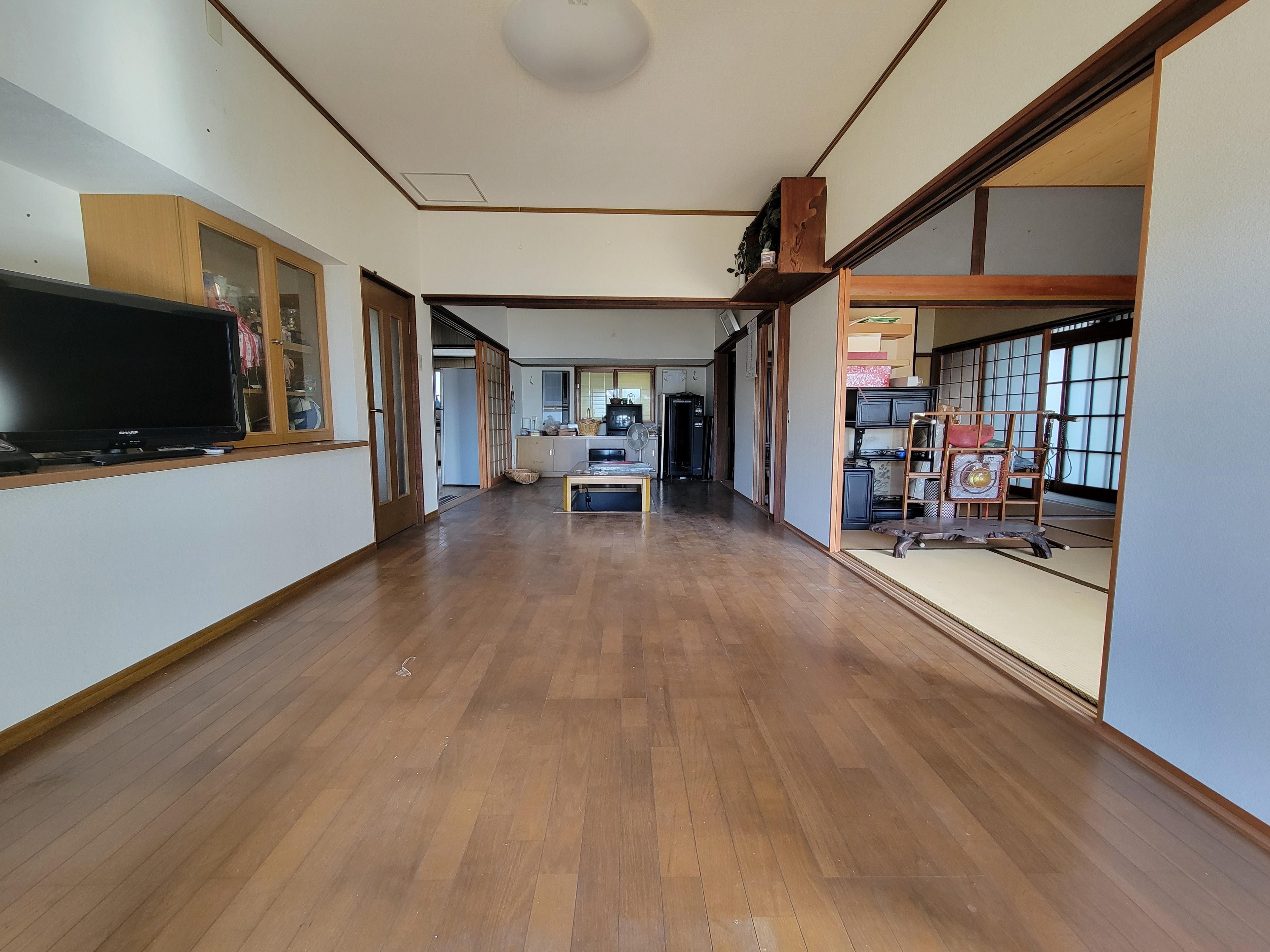 detached 岡山県津山市日上 地図を見る