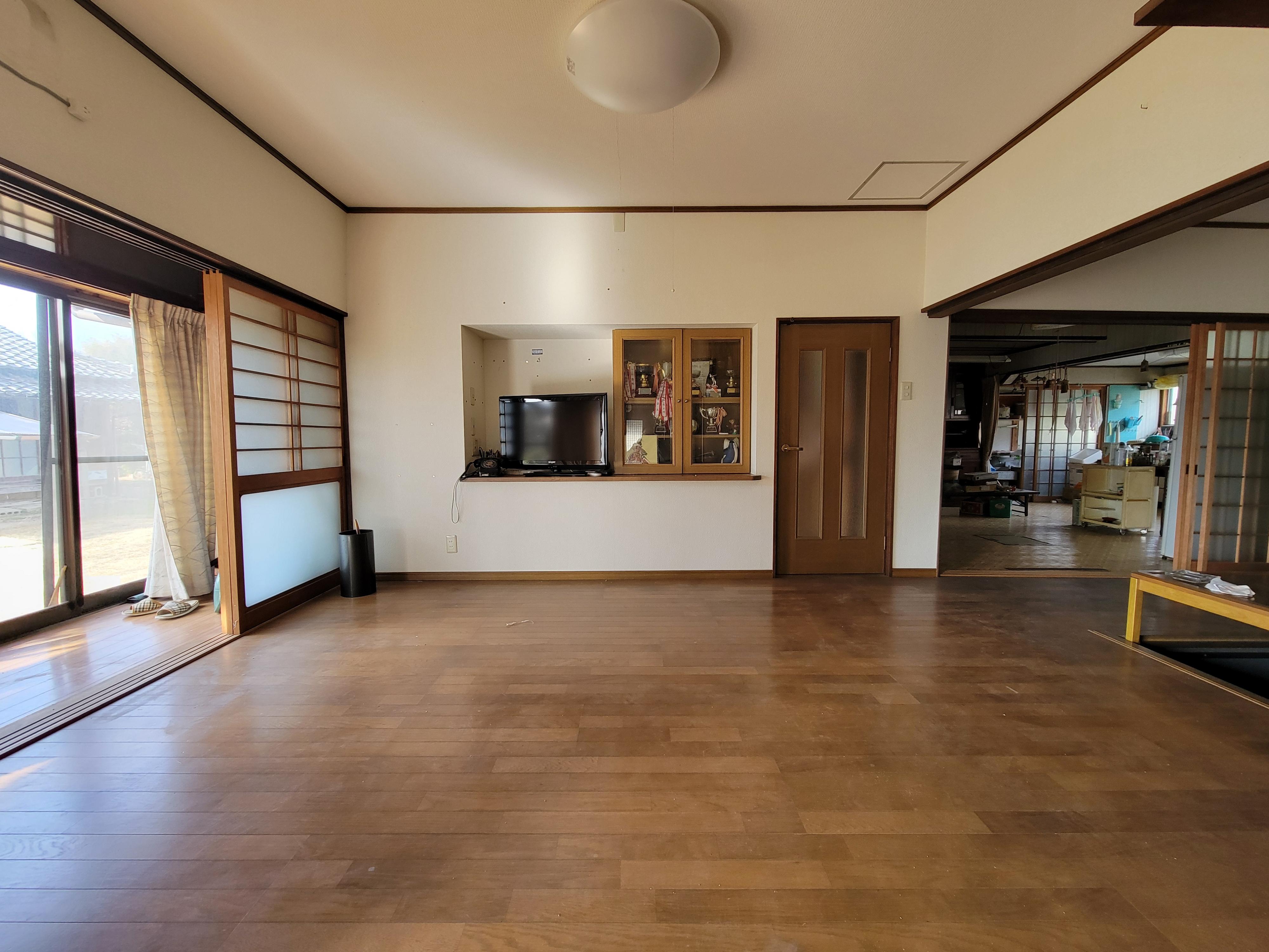 detached 岡山県津山市日上 地図を見る