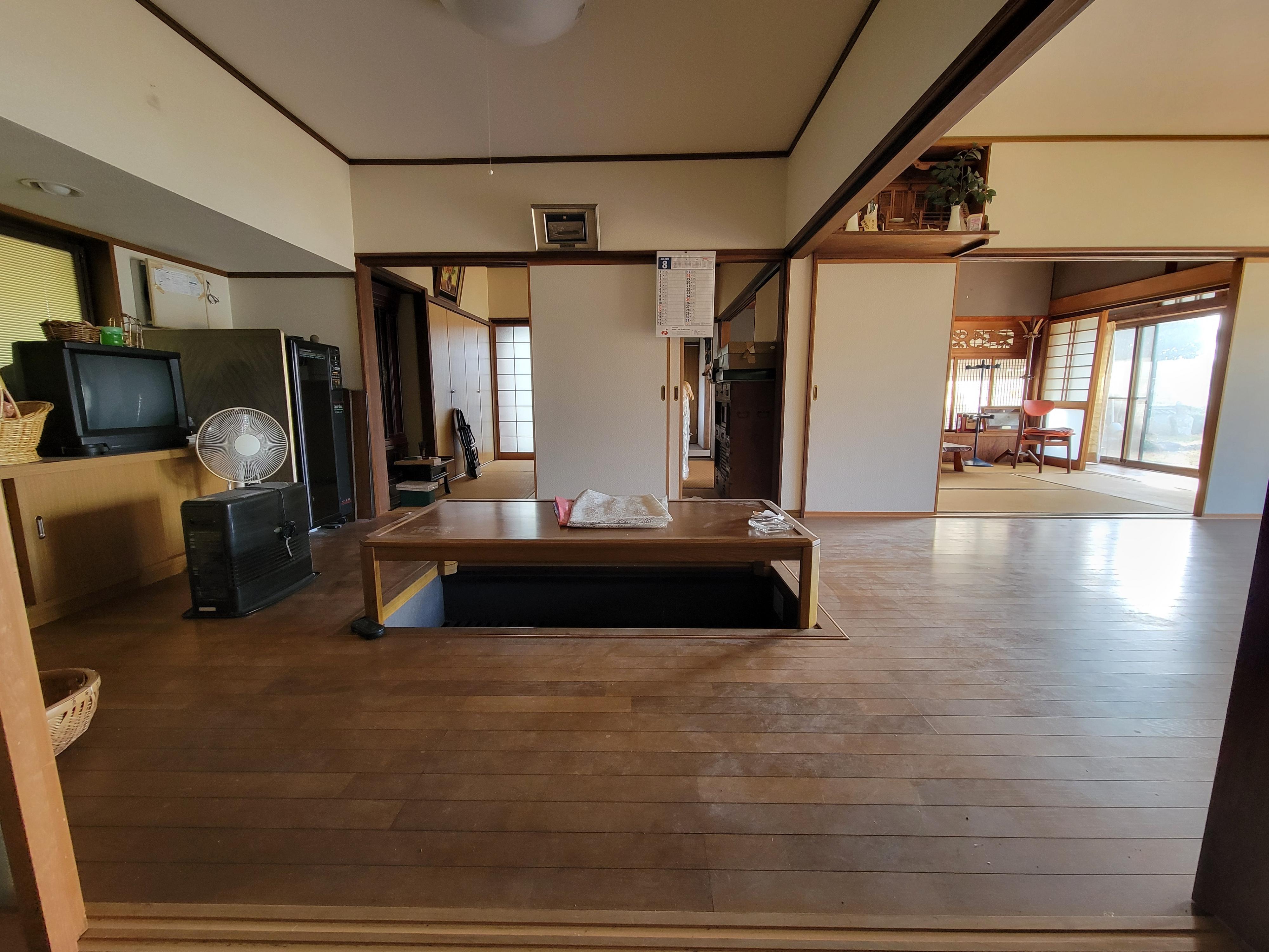 detached 岡山県津山市日上 地図を見る