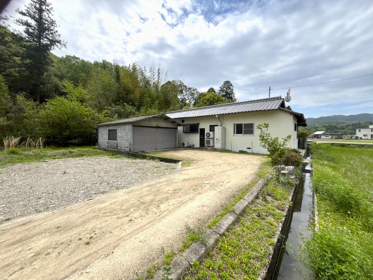 detached 岡山県和気郡和気町日室
