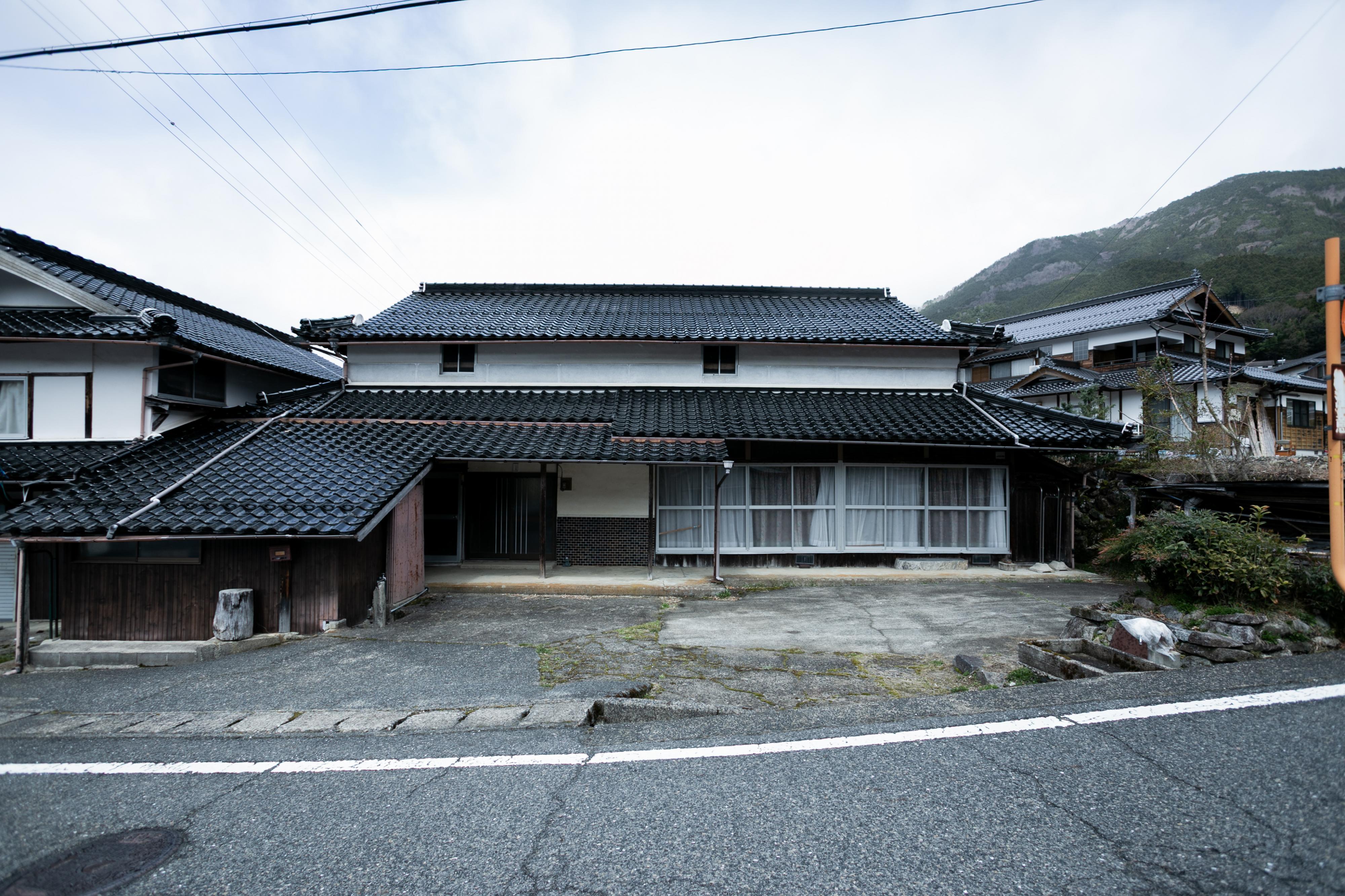 house for sale in Mimasaka, Okayama | ¥1,200,000 | 7K | Akiyama house…