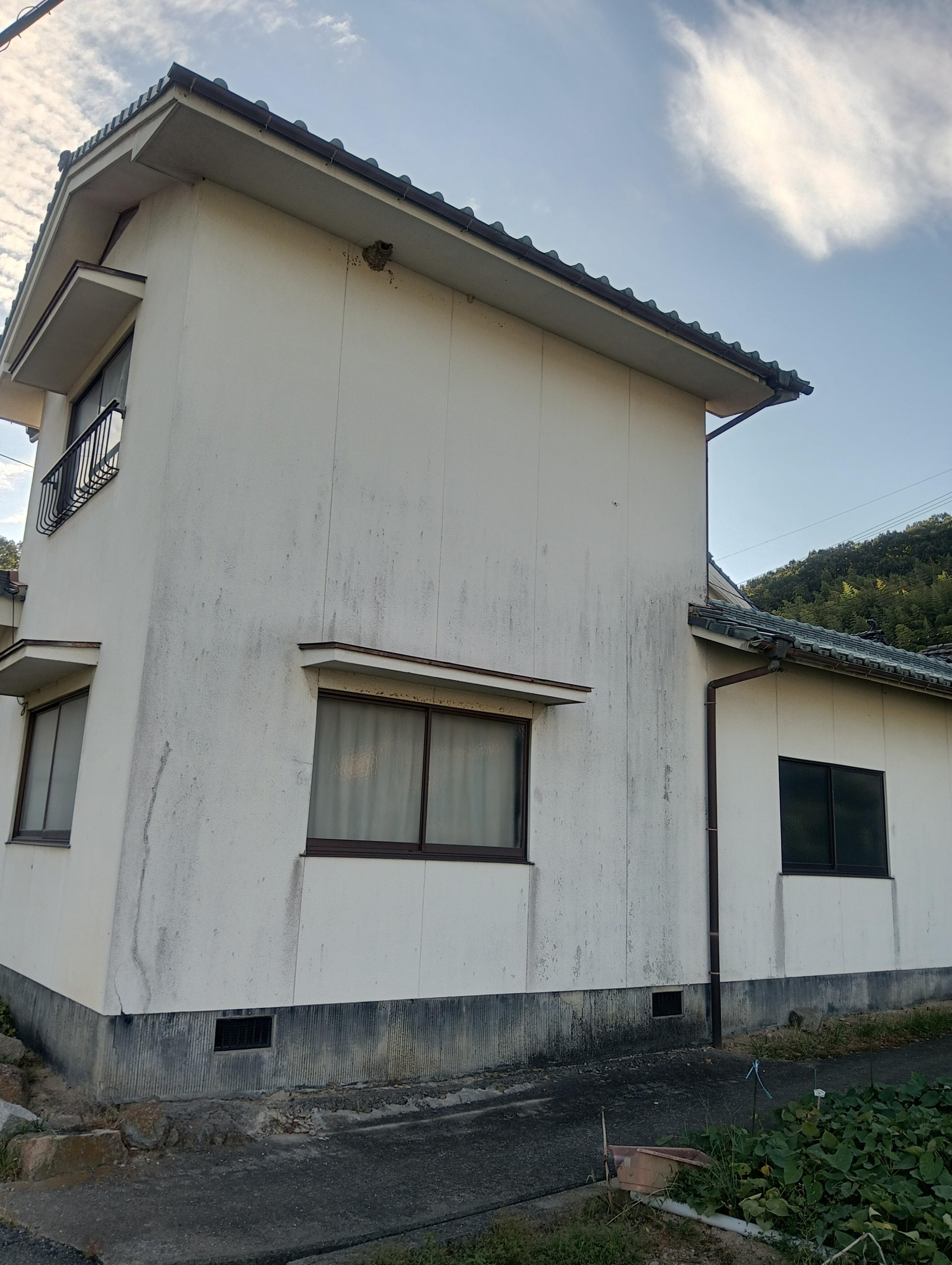 detached 岡山県笠岡市走出 地図を見る