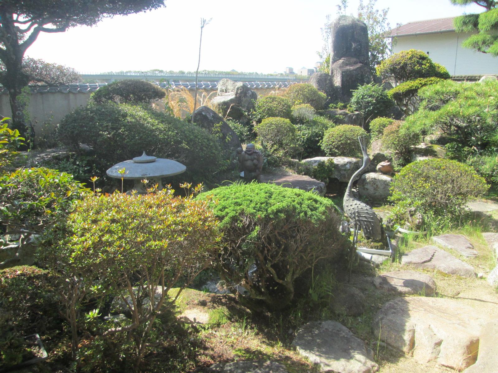 detached 岡山県総社市窪木 地図を見る