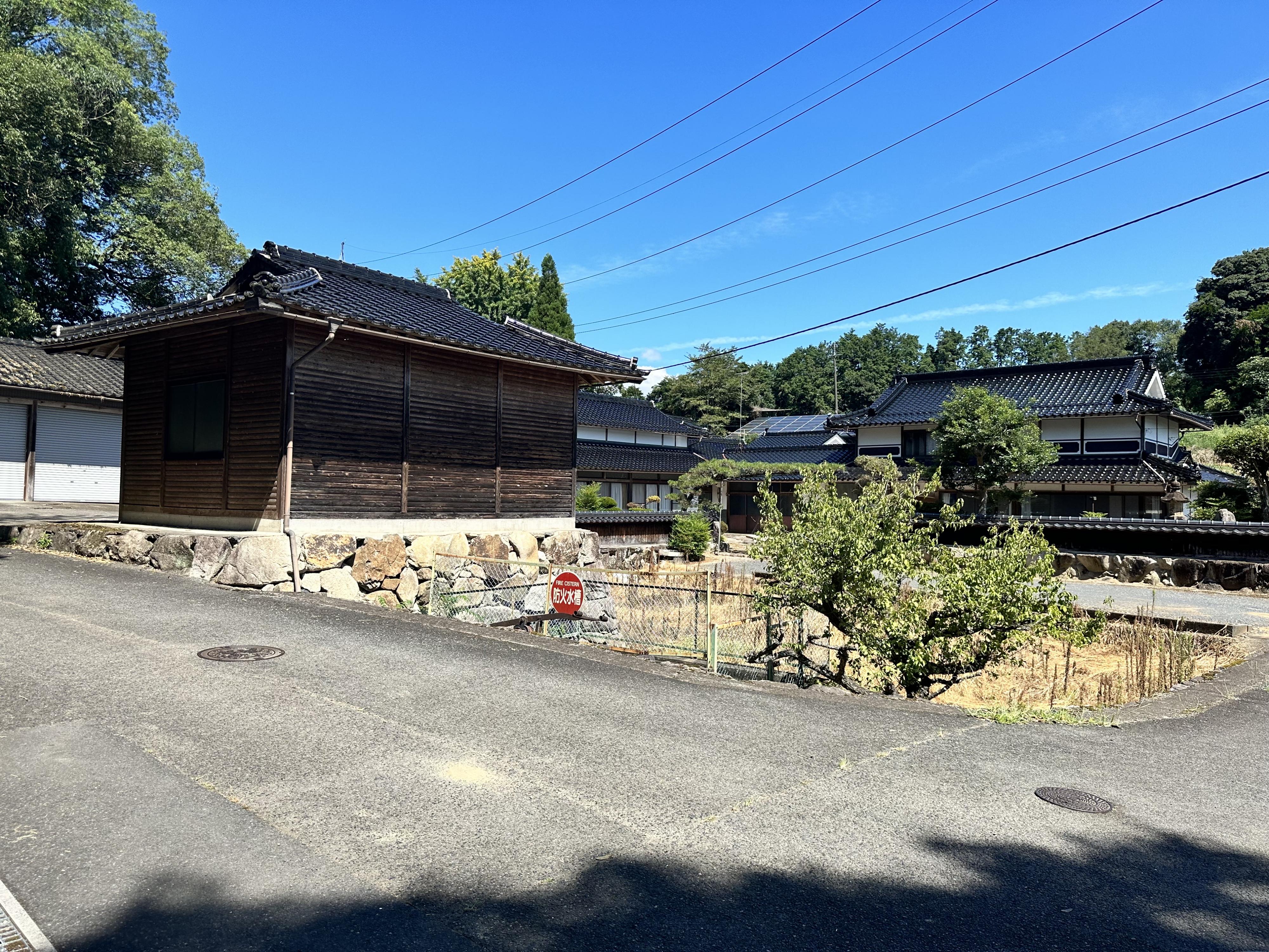 detached 岡山県勝田郡勝央町植月中 地図を見る