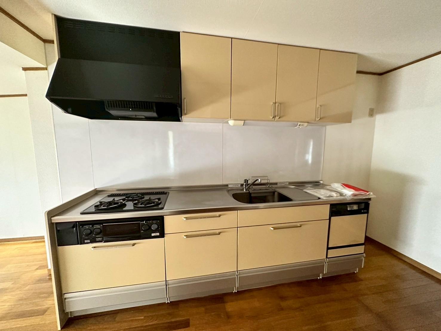 detached 岡山県勝田郡勝央町植月中 地図を見る