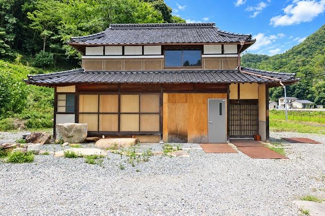 detached 岡山県総社市見延 地図を見る