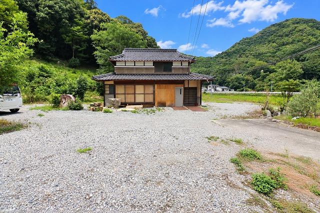 detached 岡山県総社市見延 地図を見る