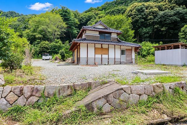 detached 岡山県総社市見延 地図を見る