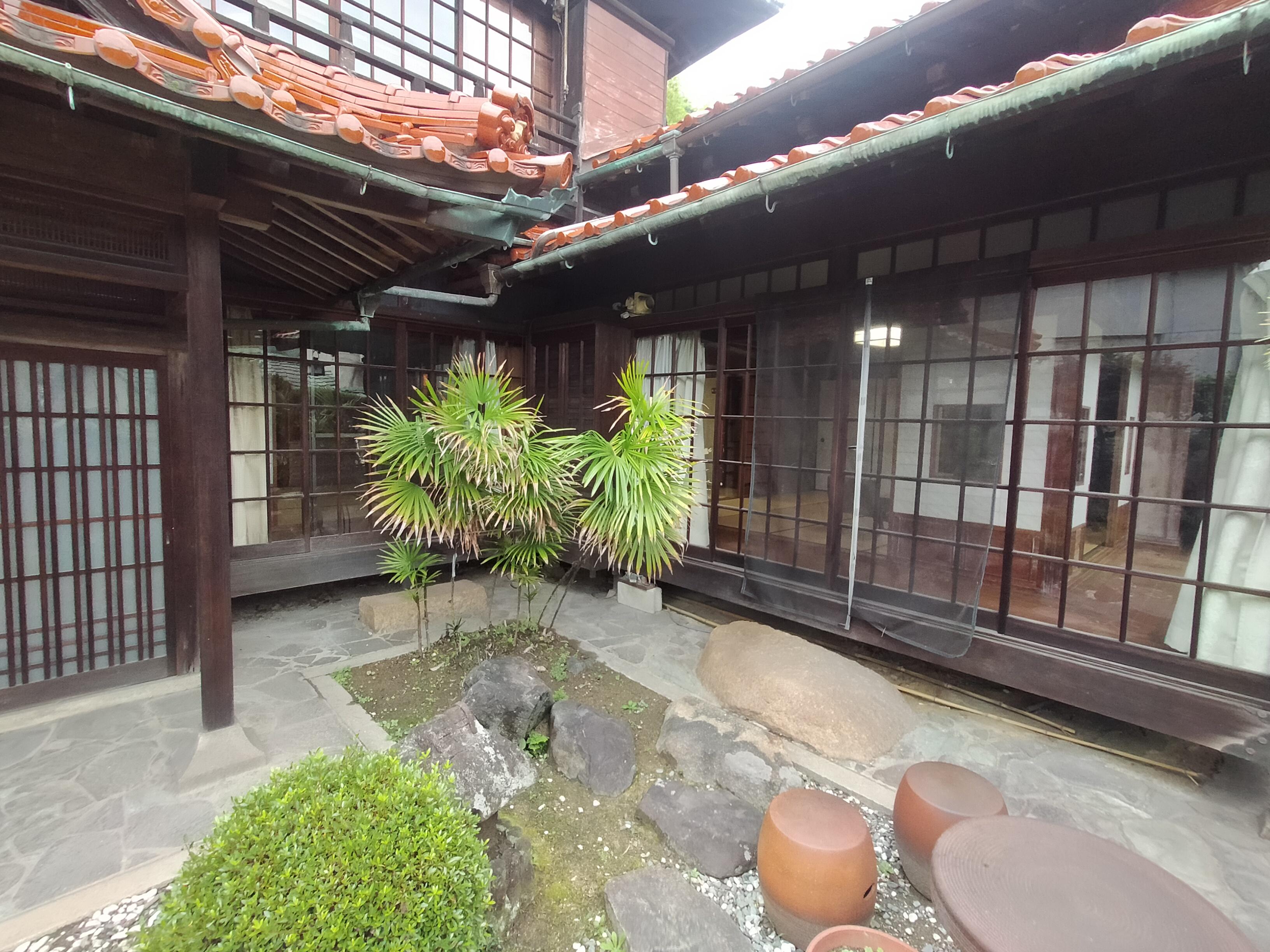 detached 岡山県笠岡市笠岡 地図を見る