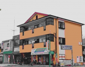 情報提供会社