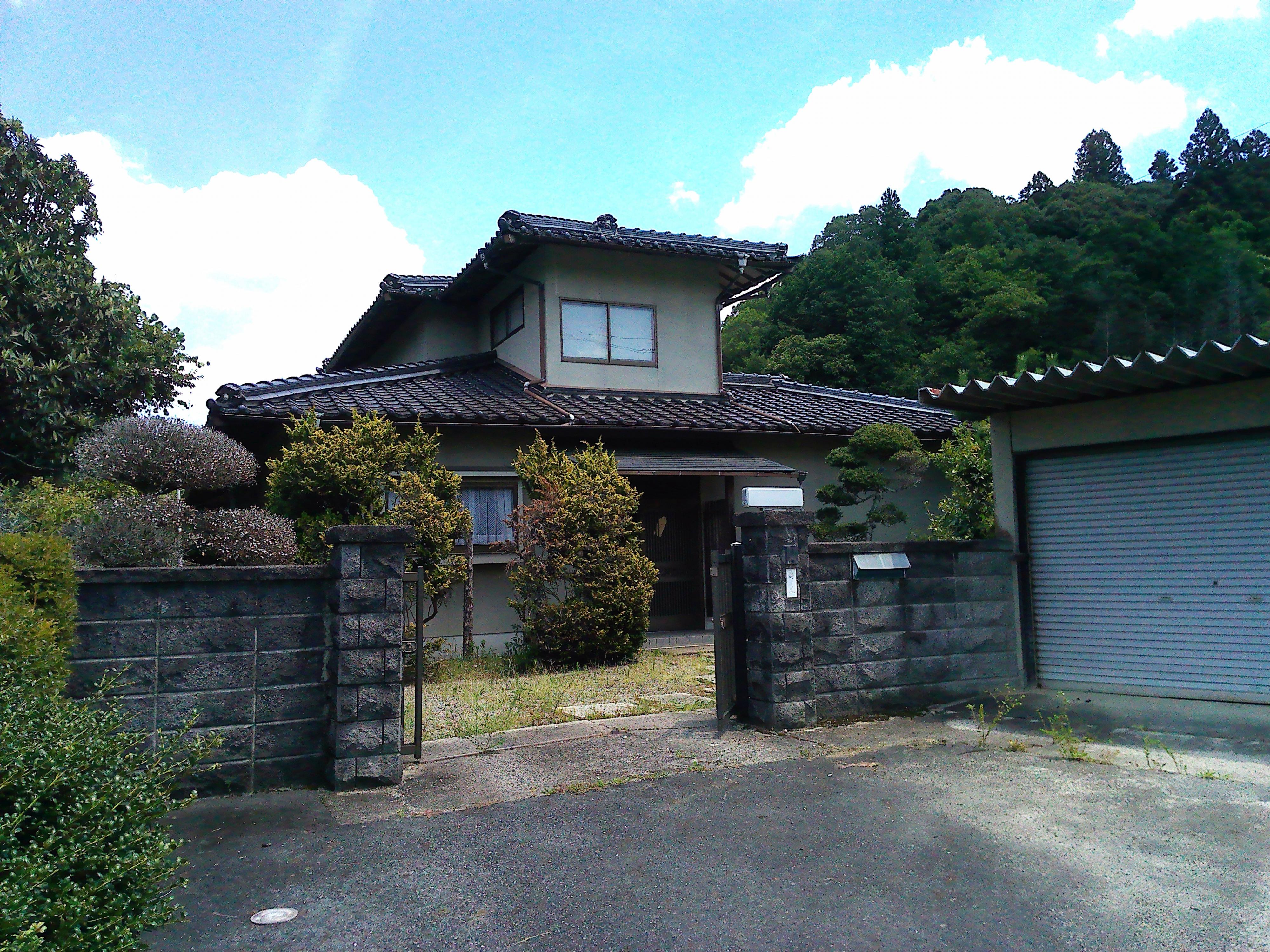 岡山県久米郡美咲町の一戸建て | 550万円 | 6DK | 717.42m² | Akiyama house finder