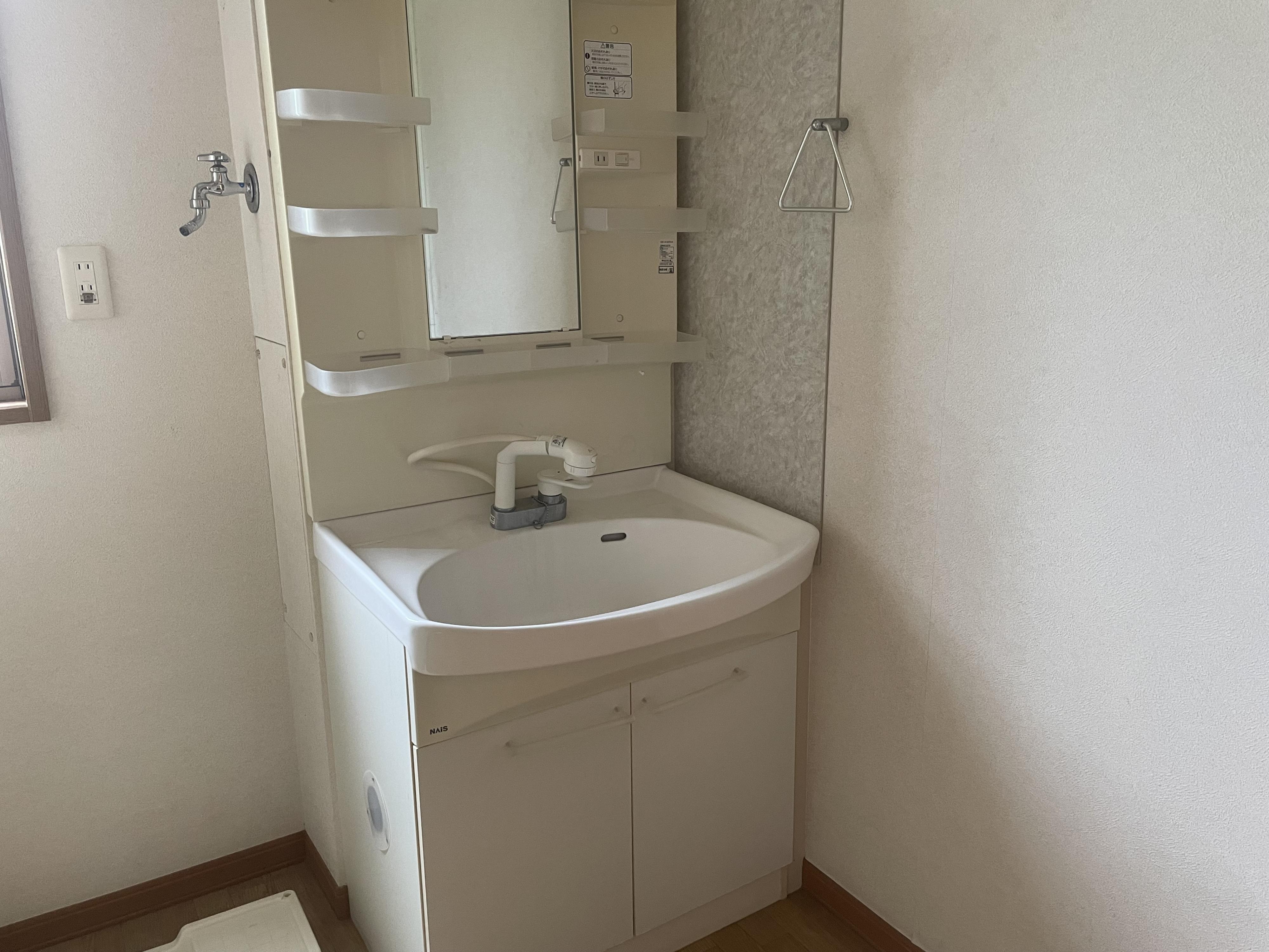 detached 岡山県小田郡矢掛町東三成 地図を見る