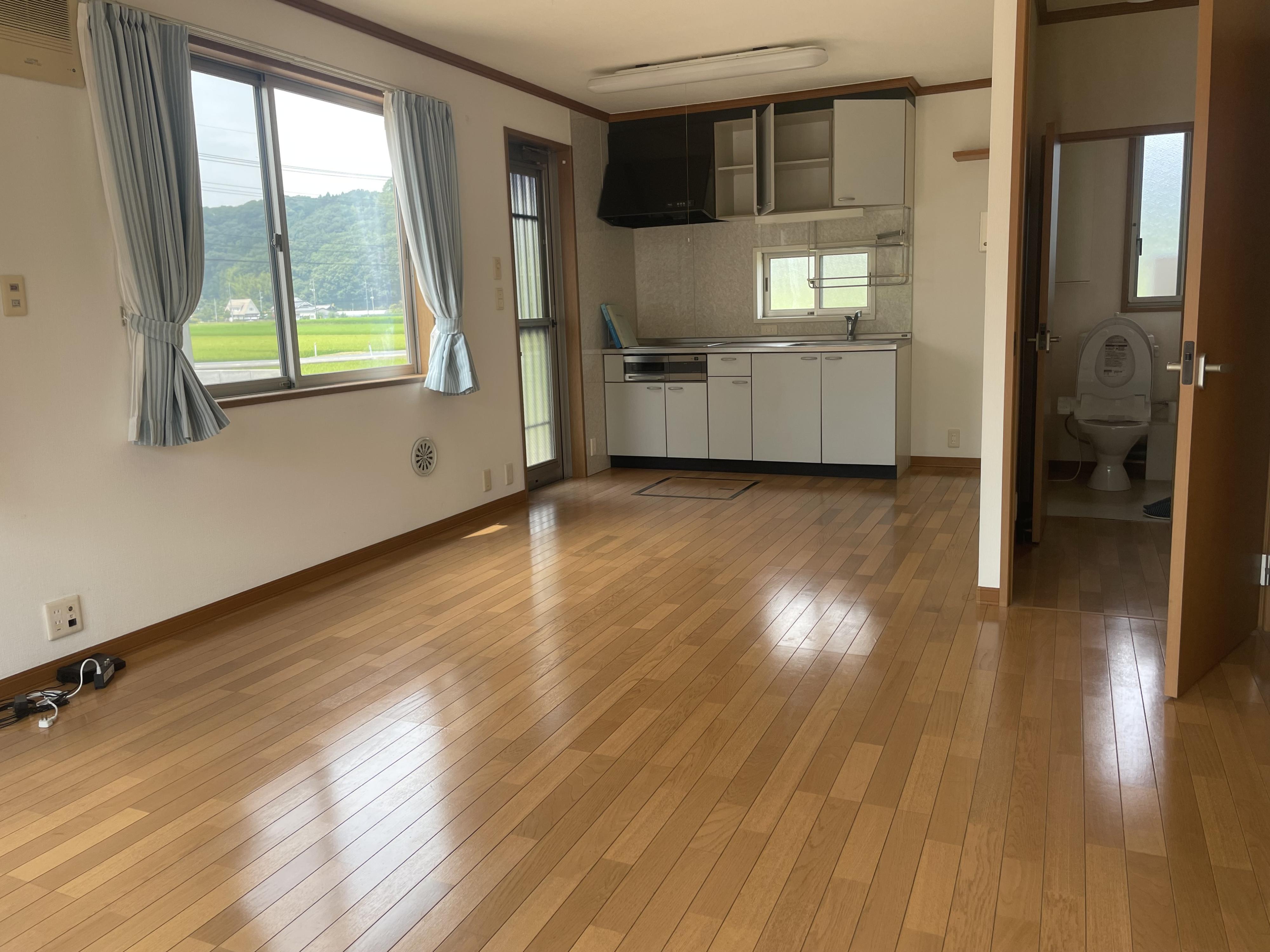 detached 岡山県小田郡矢掛町東三成 地図を見る