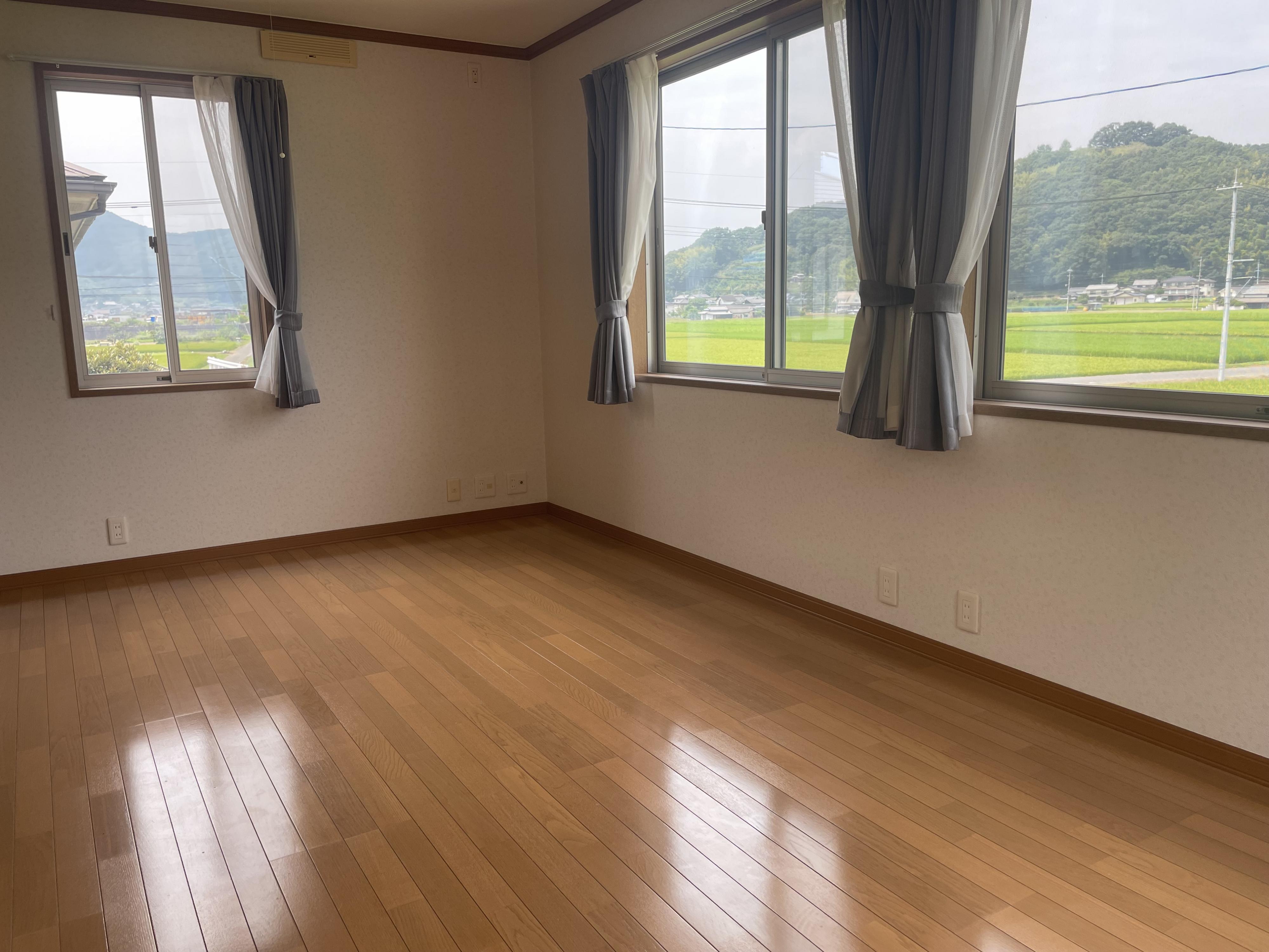 detached 岡山県小田郡矢掛町東三成 地図を見る