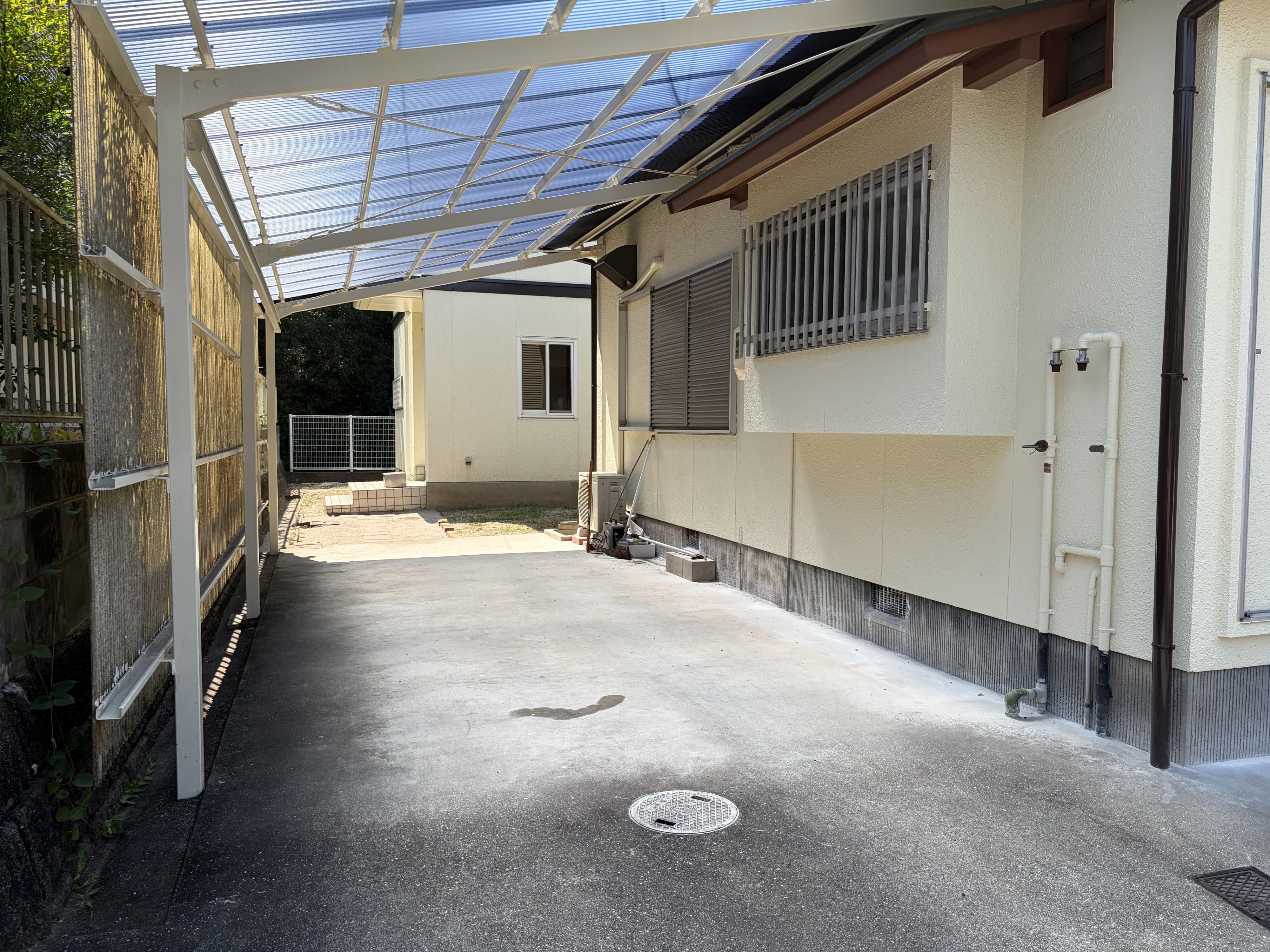 現地（駐車場）