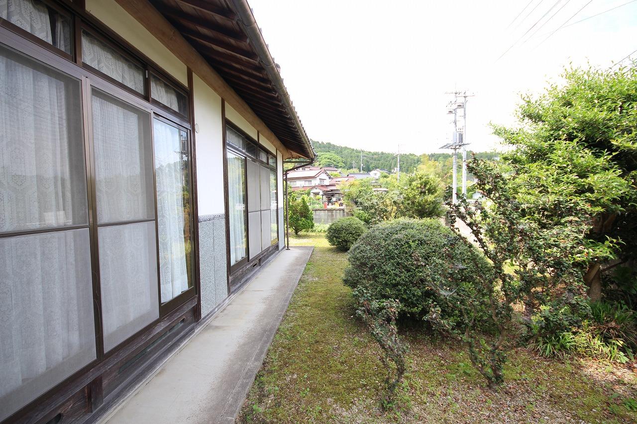 detached 岡山県真庭市富尾 地図を見る