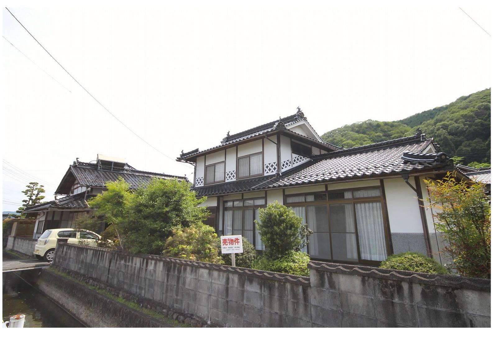 detached 岡山県真庭市富尾 地図を見る
