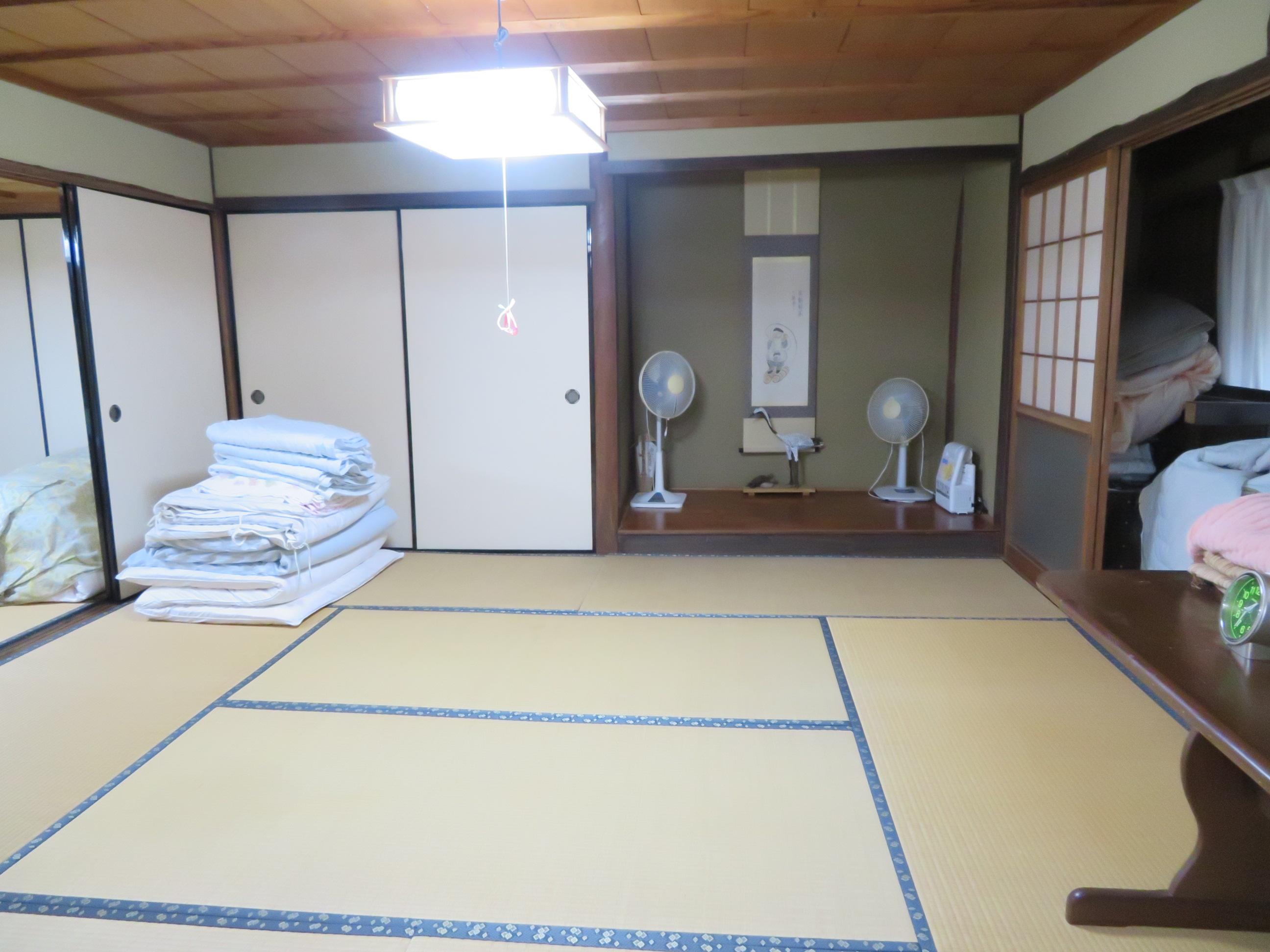 detached 岡山県美作市楢原下 地図を見る