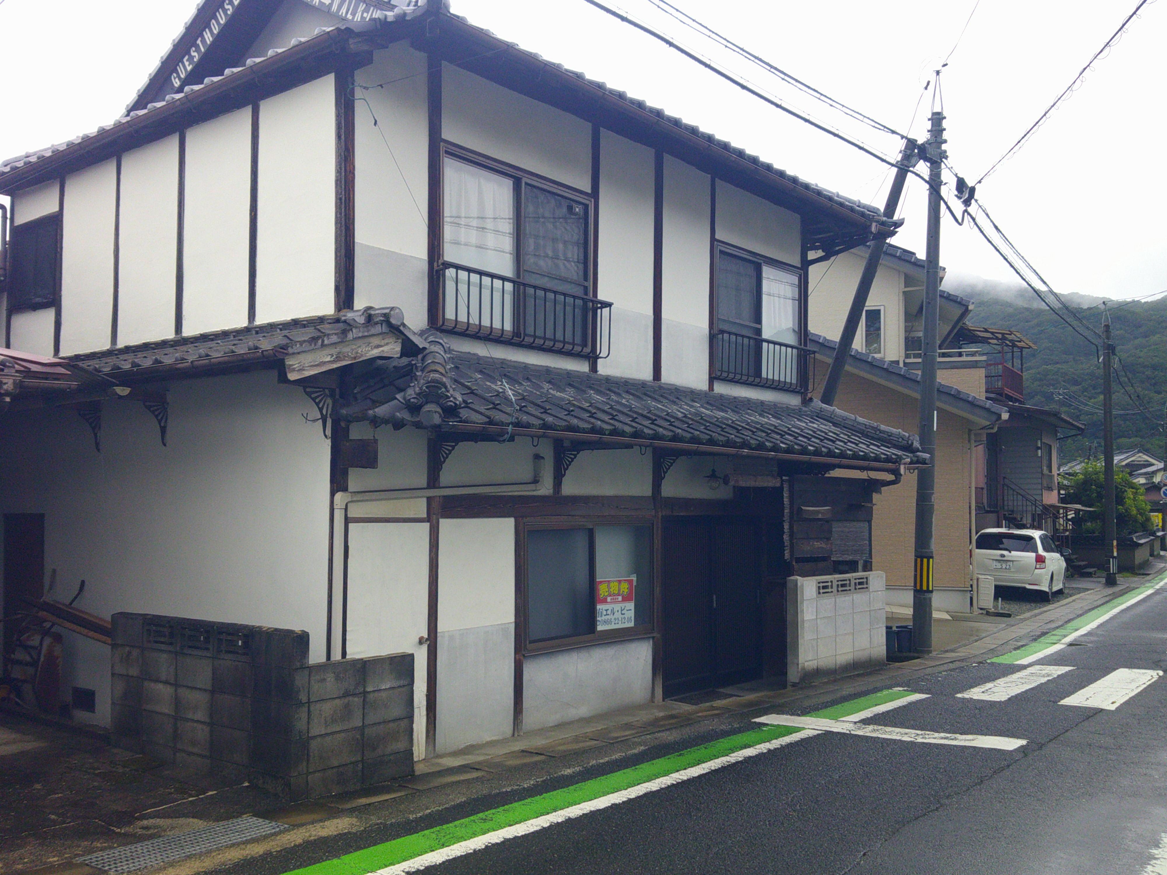 detached 岡山県高梁市川面町 地図を見る