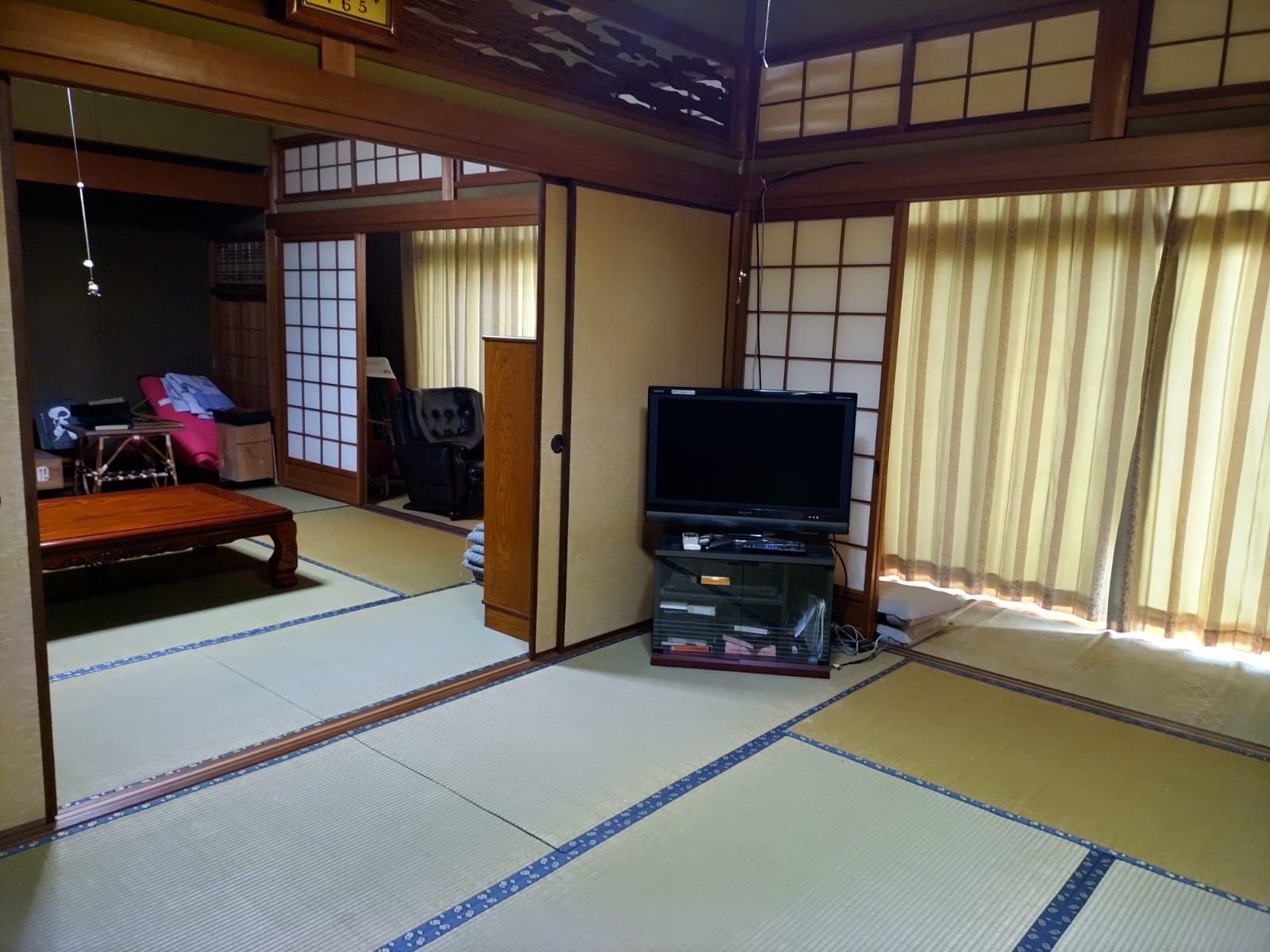 detached 岡山県勝田郡奈義町行方 地図を見る