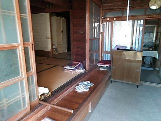 detached 岡山県苫田郡鏡野町薪森原 地図を見る