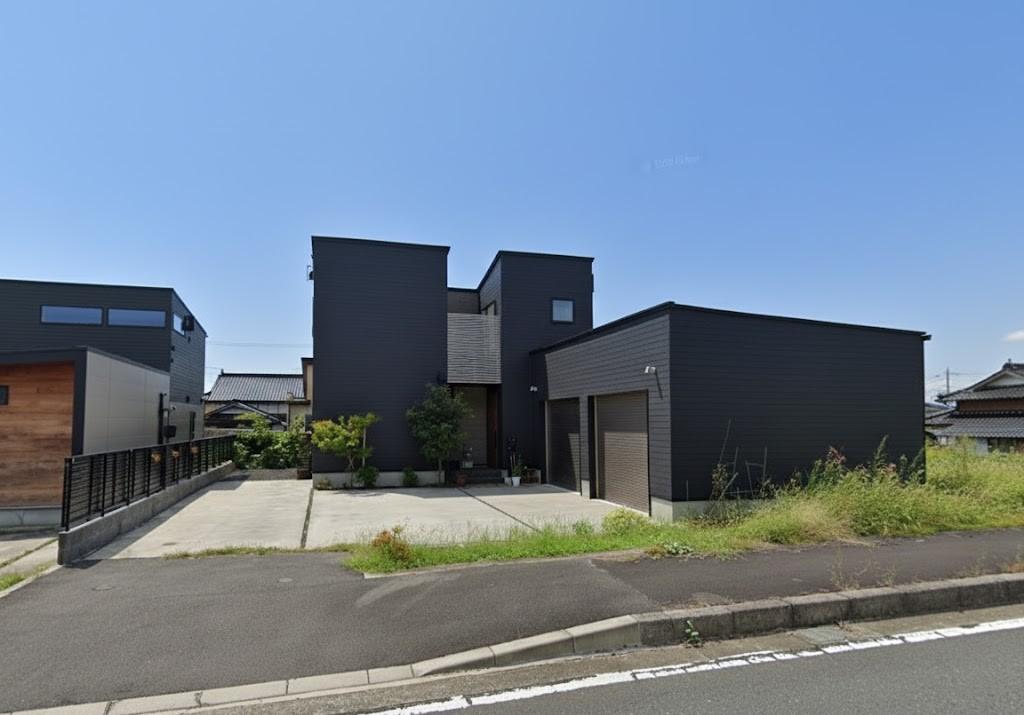 detached 岡山県勝田郡奈義町柿 地図を見る