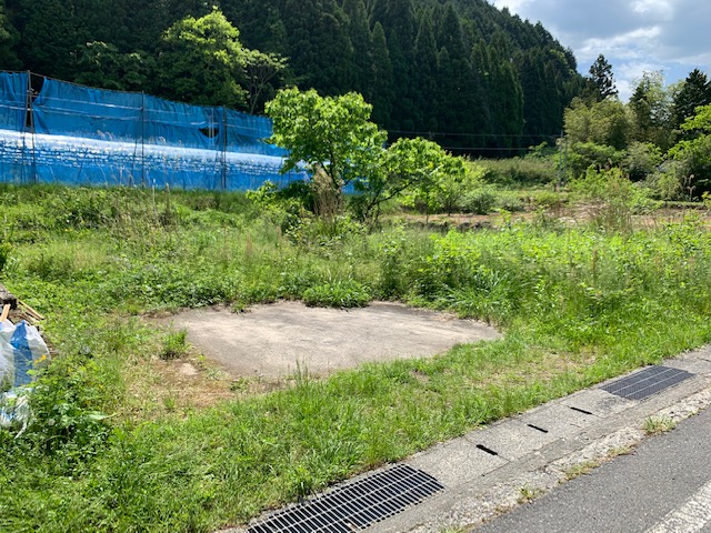 detached 岡山県苫田郡鏡野町羽出 地図を見る