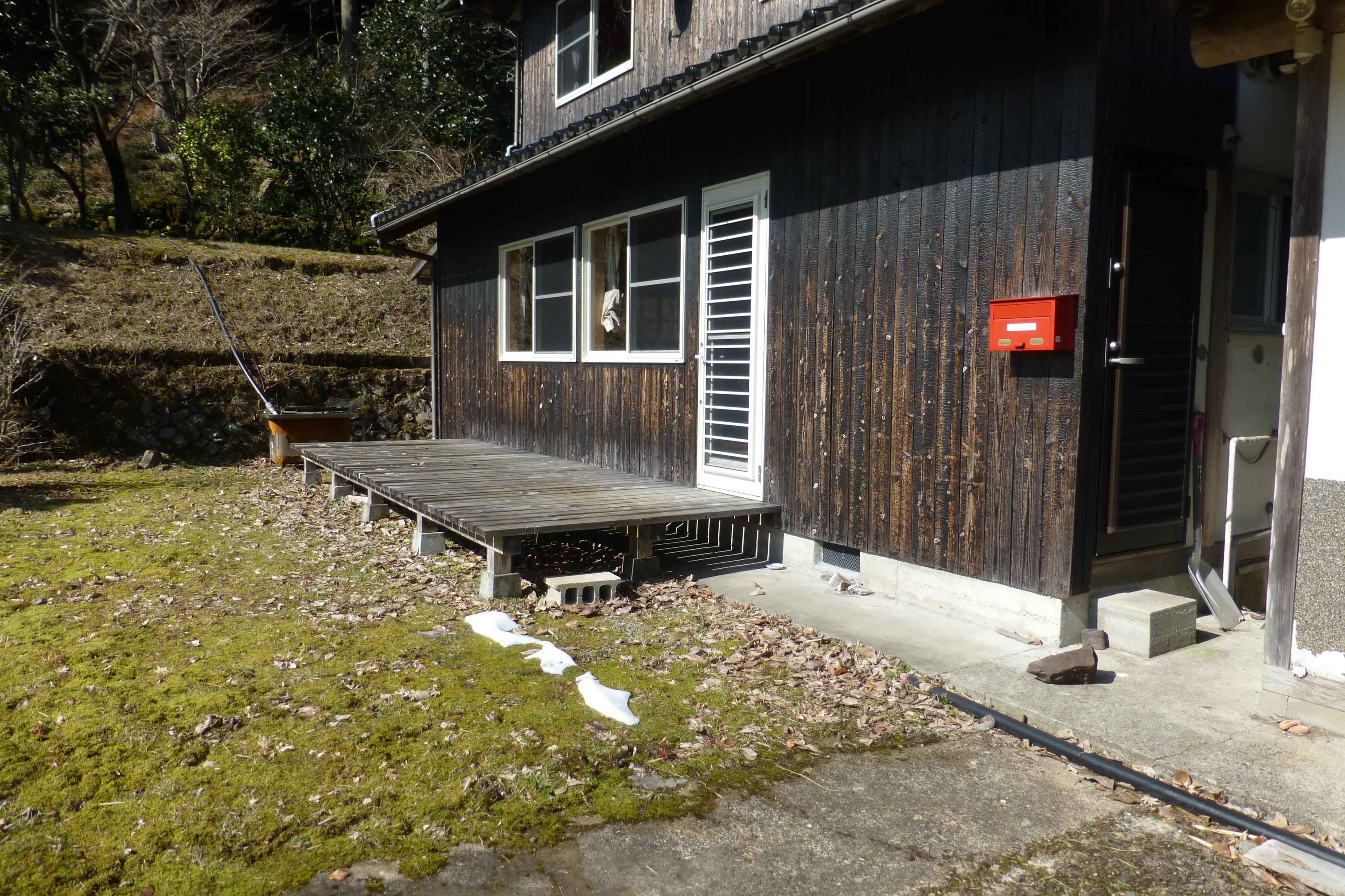 detached 岡山県勝田郡奈義町馬桑 地図を見る