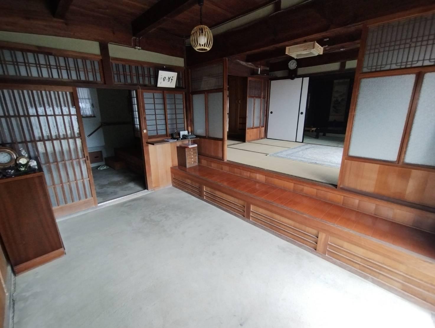 detached 岡山県瀬戸内市邑久町箕輪 地図を見る