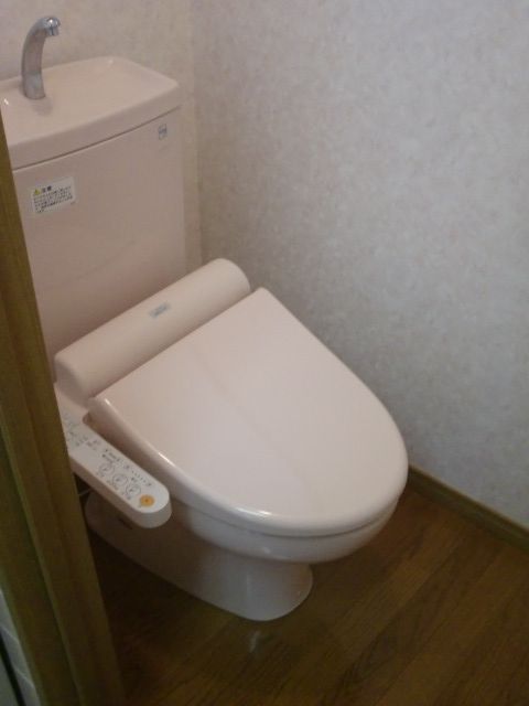 トイレ／トイレ