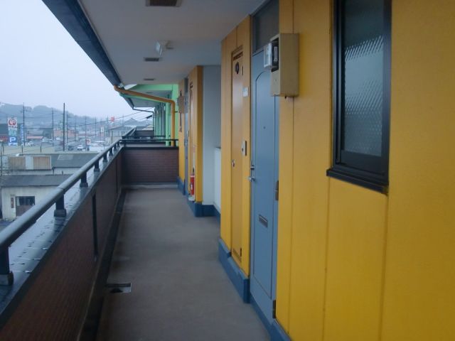 現地（外観）／入口