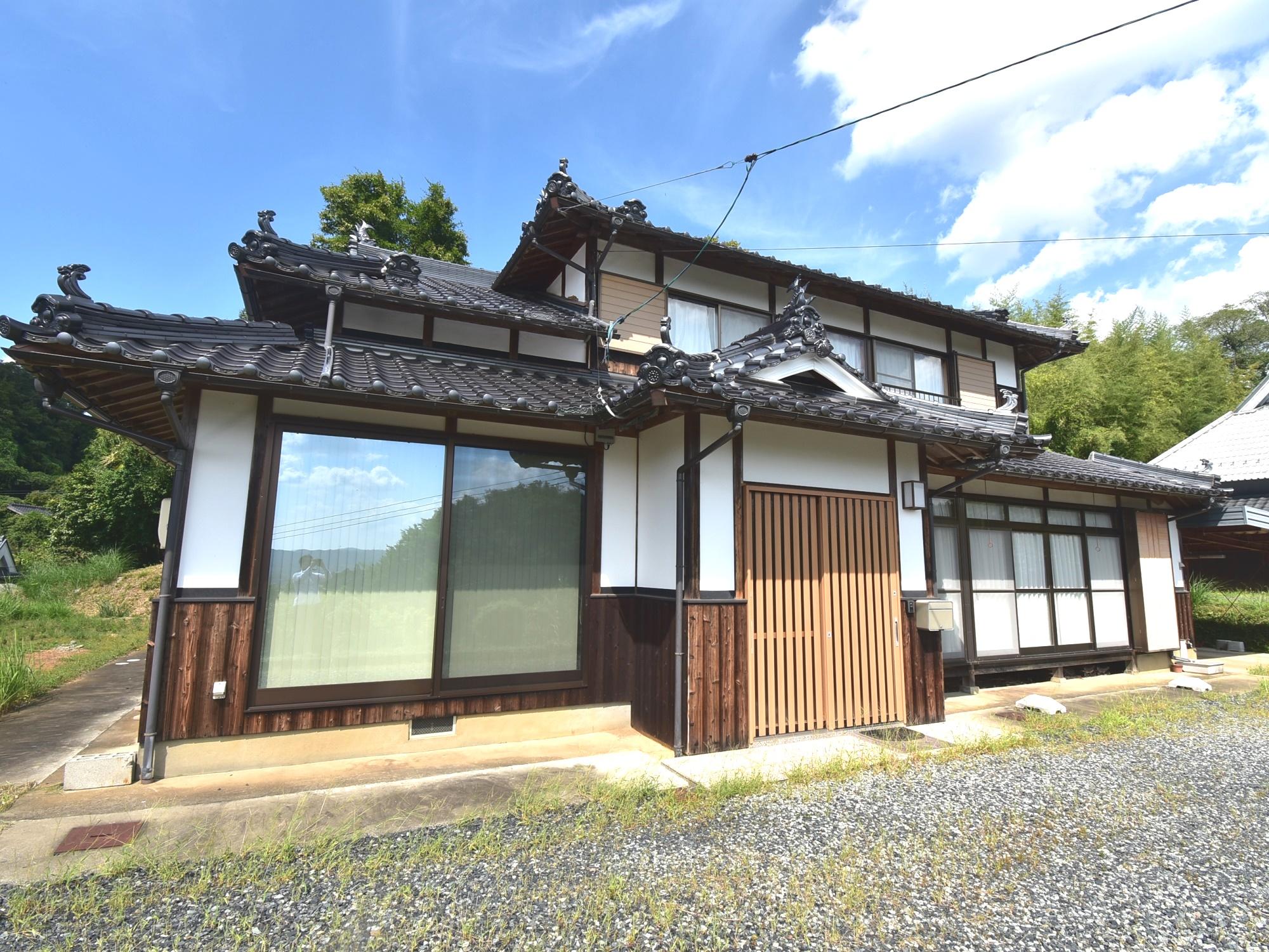 house for sale in Mimasaka, Okayama | ¥4,550,000 | 6LDK | Akiyama hou…