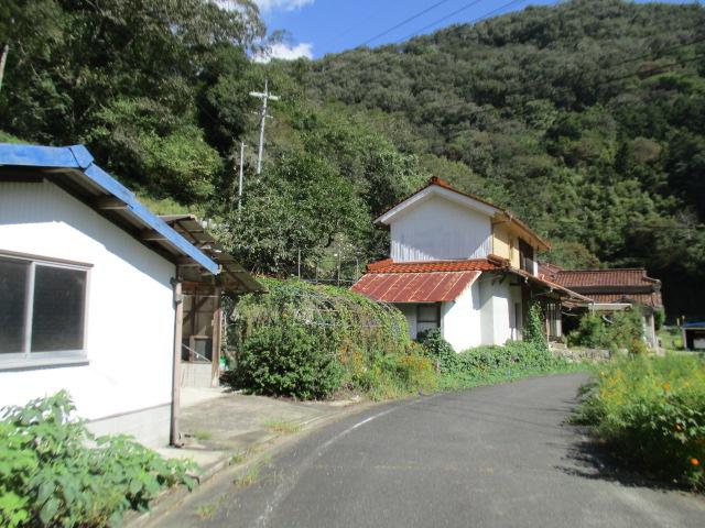 detached 岡山県井原市芳井町下鴫 地図を見る