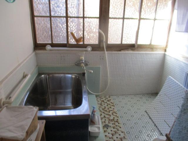 detached 岡山県新見市草間 地図を見る