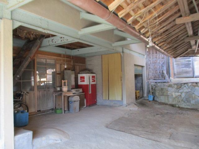 detached 岡山県新見市草間 地図を見る