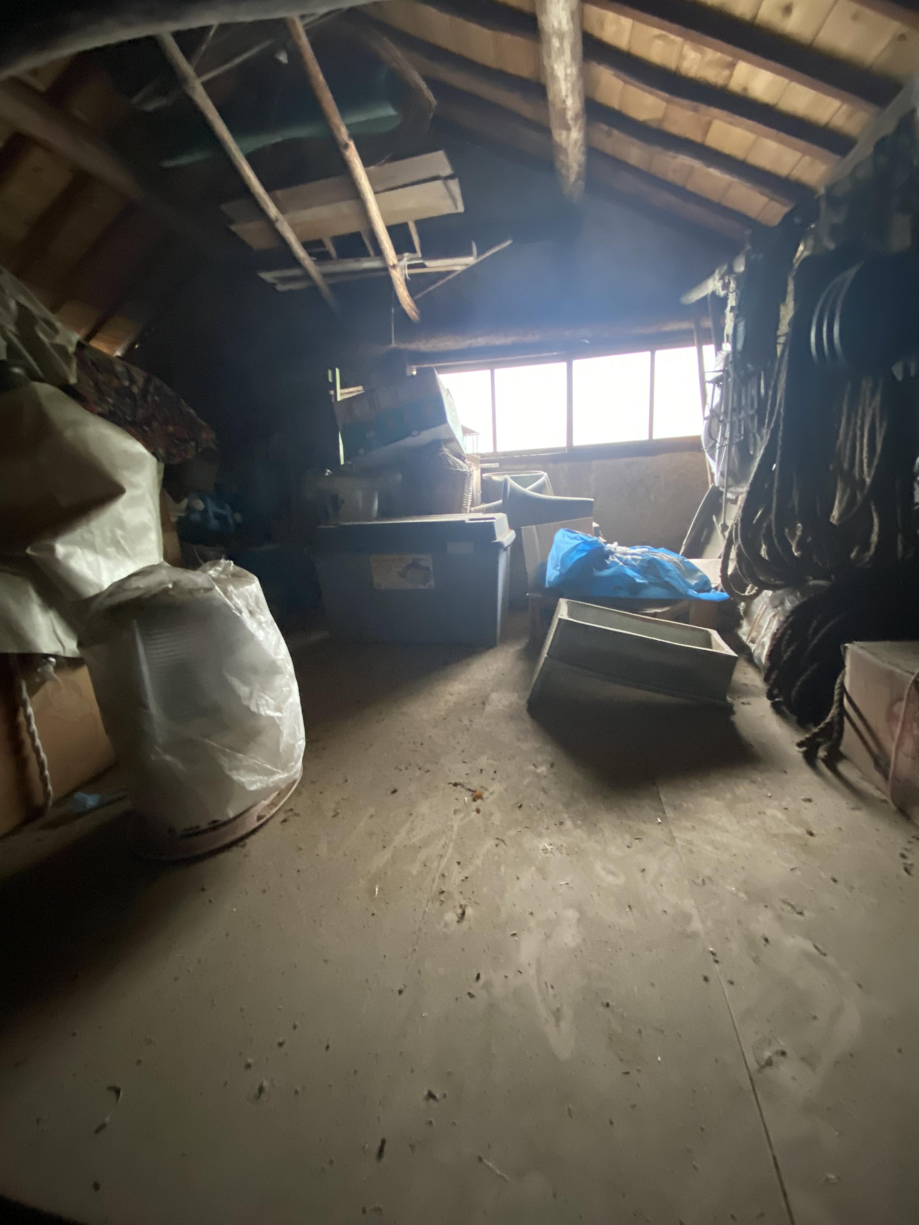 detached 岡山県笠岡市西大島 地図を見る