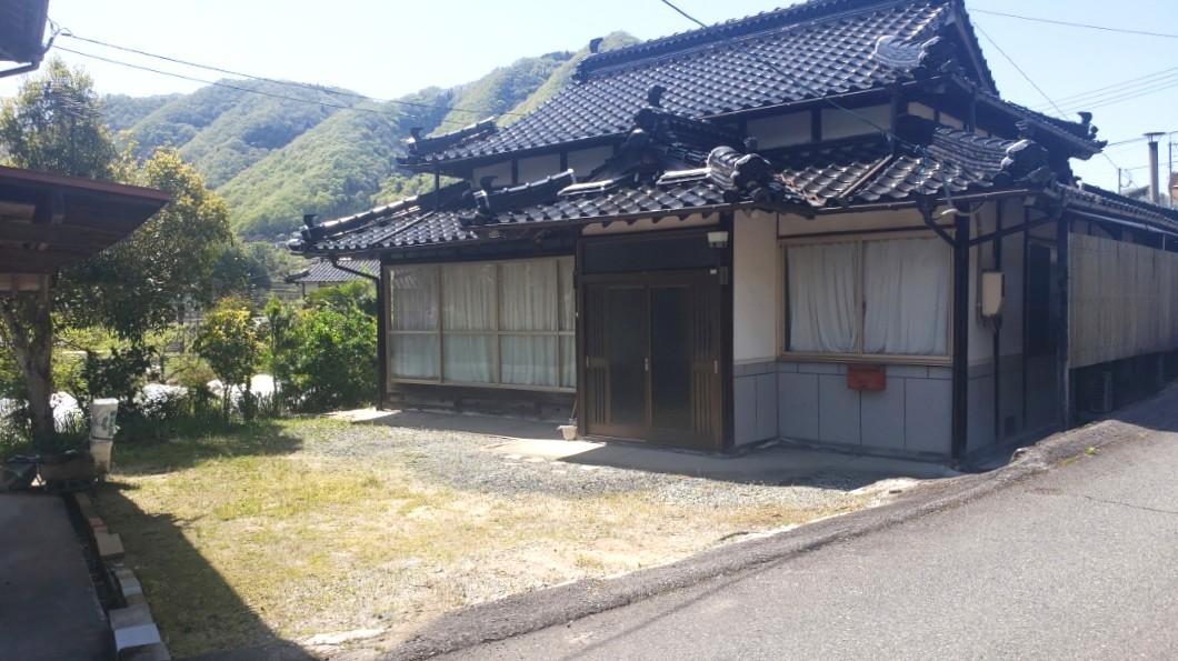 detached 岡山県高梁市津川町今津
