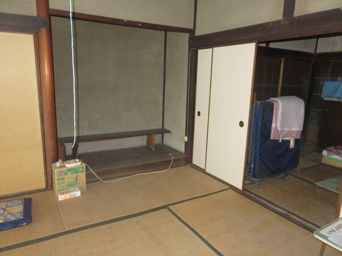 detached 岡山県笠岡市西大島 地図を見る