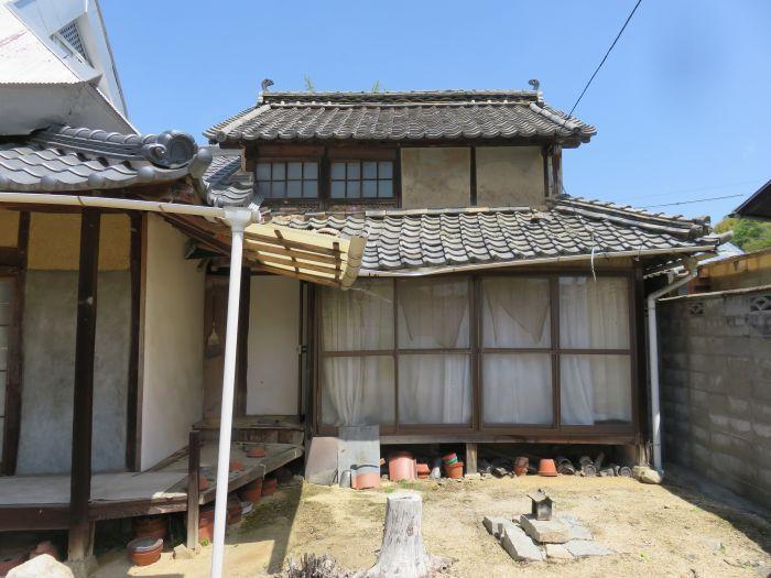 detached 岡山県笠岡市尾坂 地図を見る