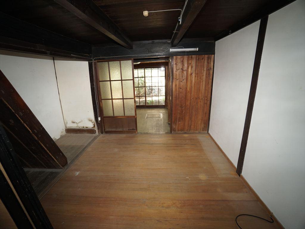 detached 岡山県玉野市日比５丁目 地図を見る